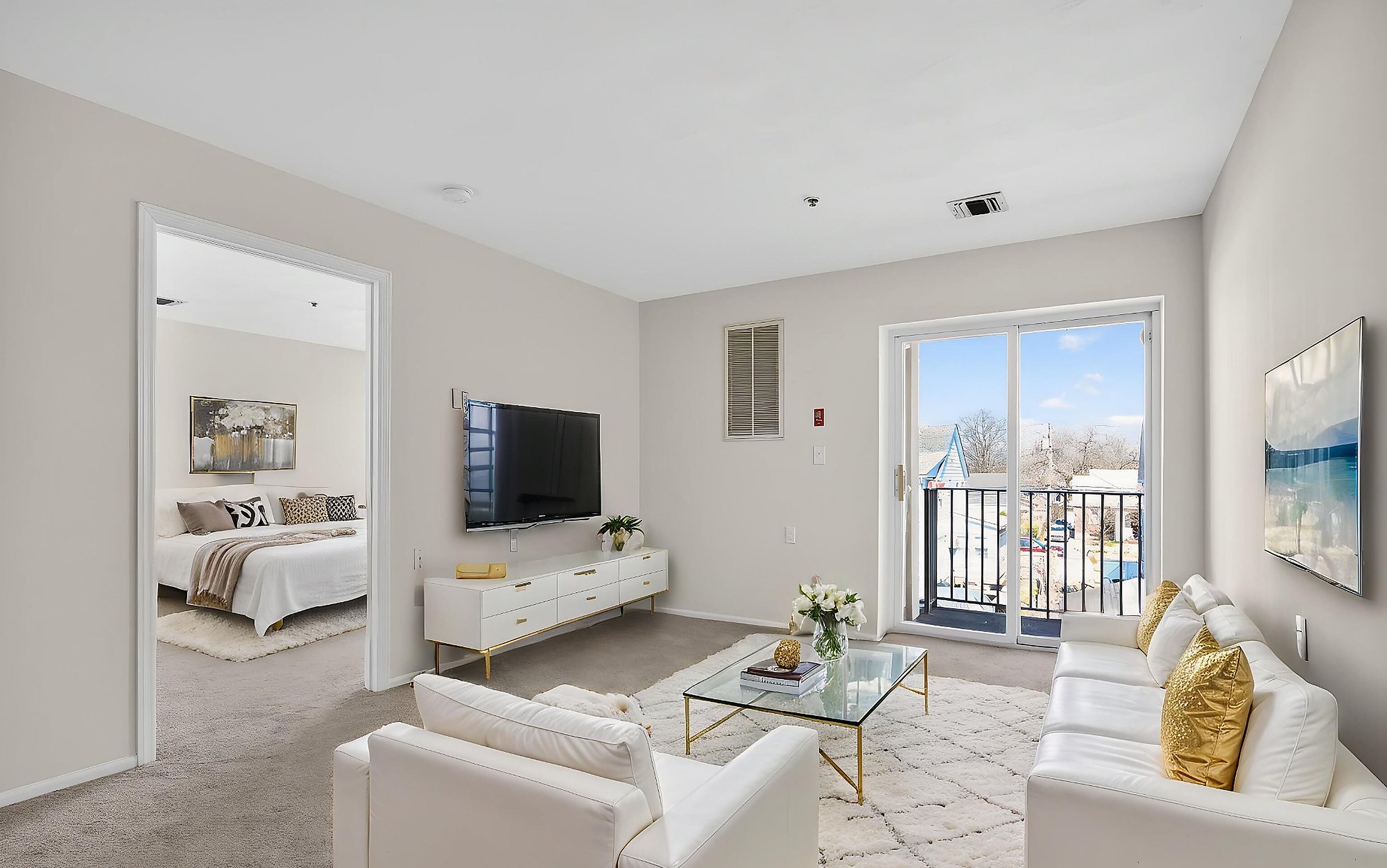  54 School Street, Westbury, NY, 11590 - 物件實景