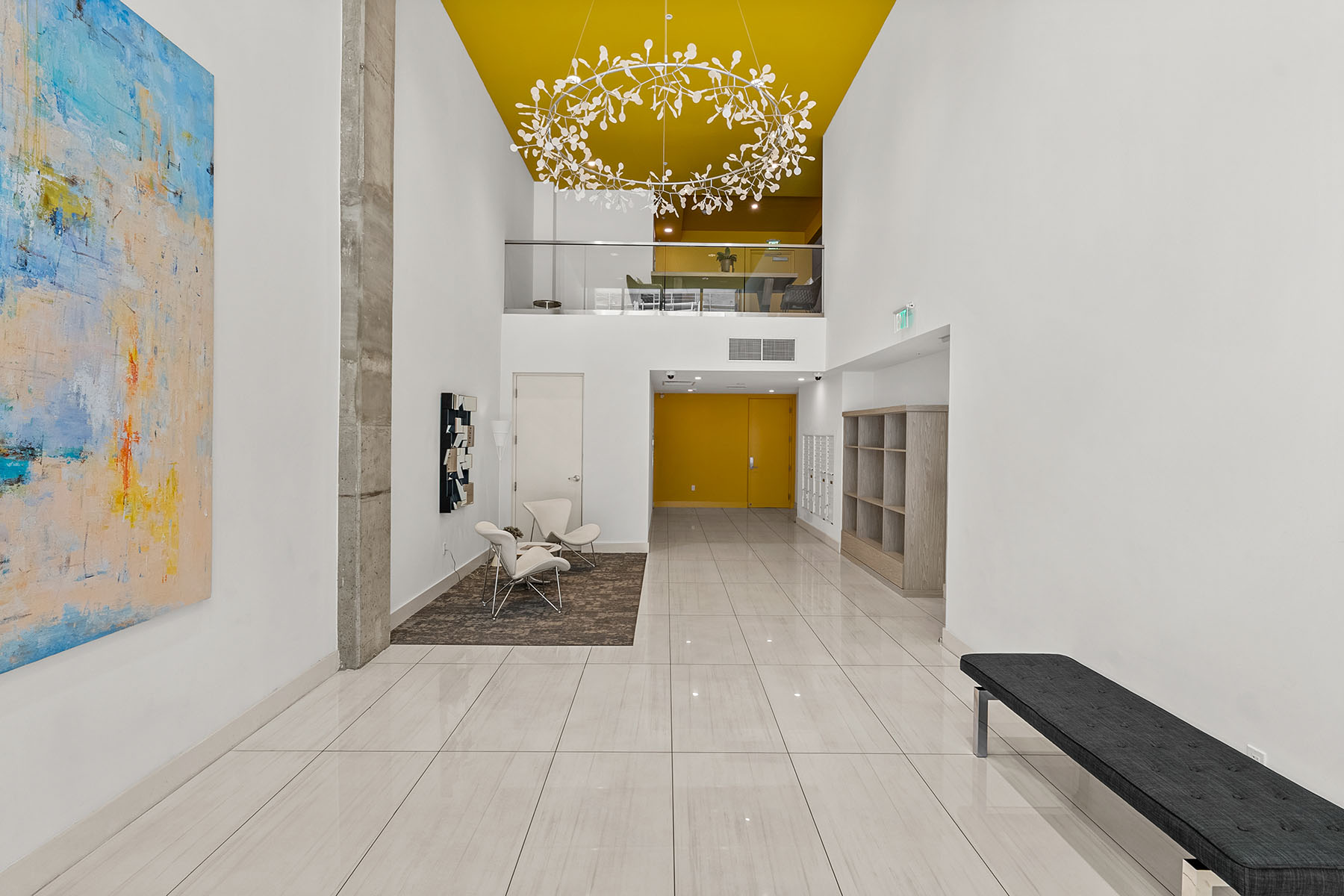  332 COCOANUT CONDOMINIUM - 物件實景