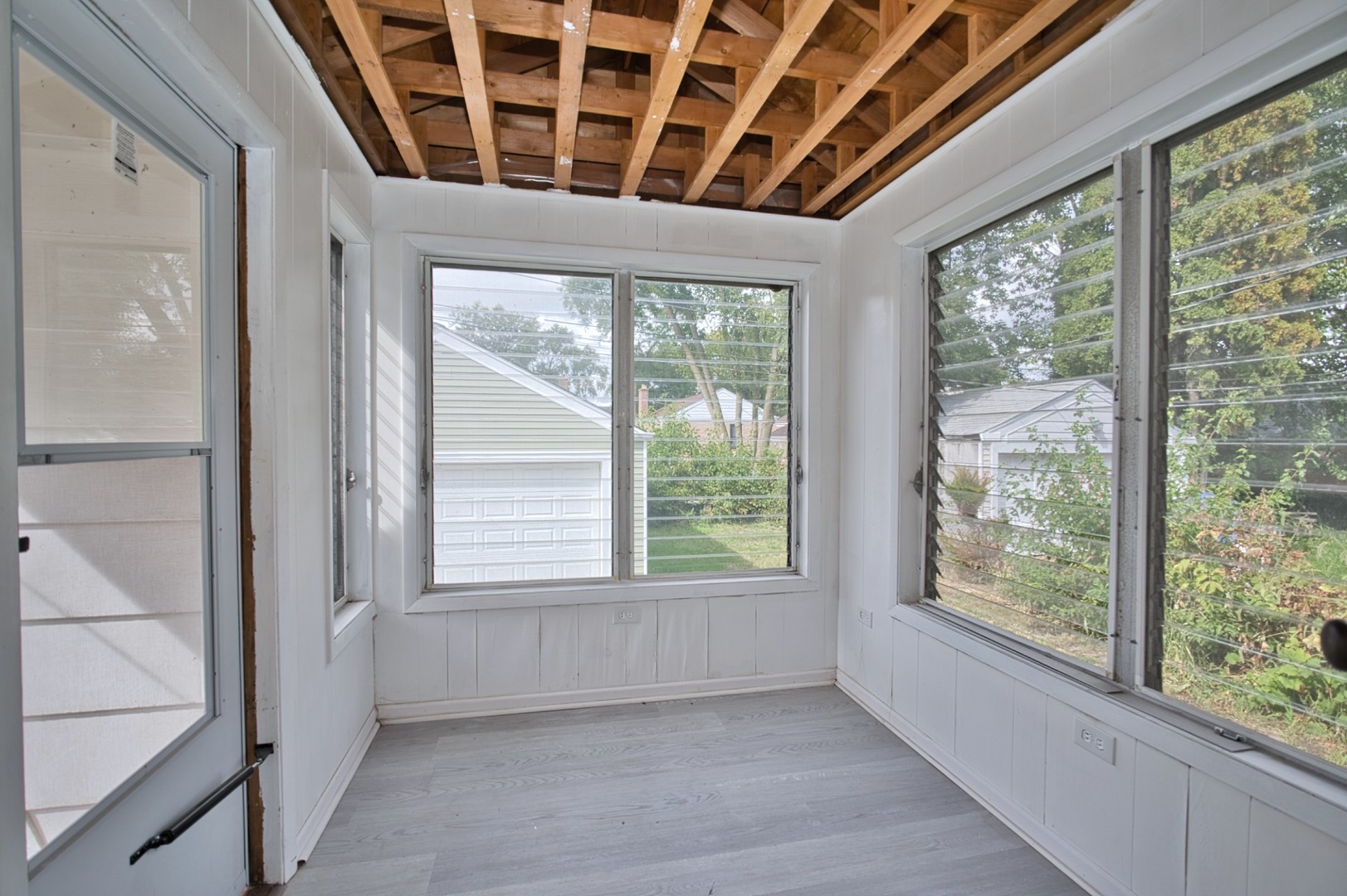 Skokie, Illinois, 60076, United States, 4 Bedrooms Bedrooms, ,3 BathroomsBathrooms,Residential,For Sale,1978573