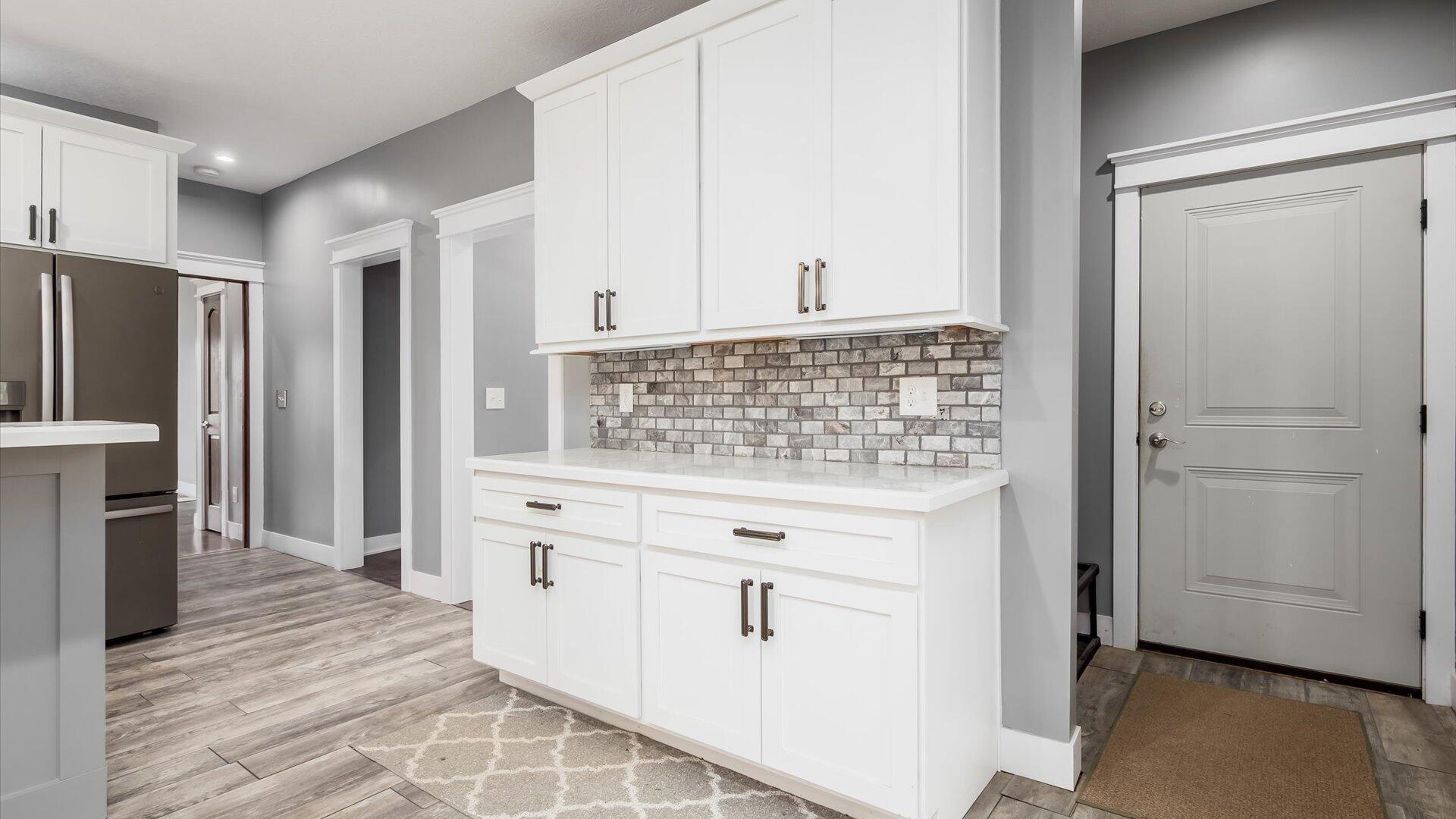 Mount Vernon, Ohio, 43050, United States, 4 Bedrooms Bedrooms, ,3 BathroomsBathrooms,Residential,For Sale,1977860