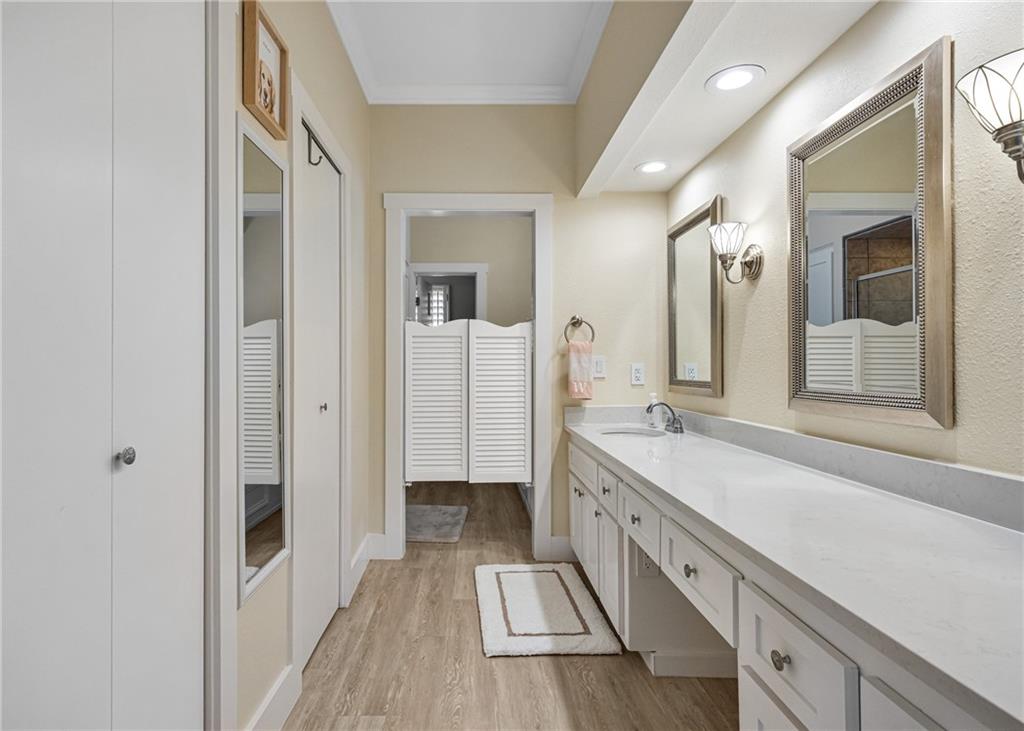 Rockport, Texas, 78382, United States, 3 Bedrooms Bedrooms, ,4 BathroomsBathrooms,Residential,For Sale,1892690