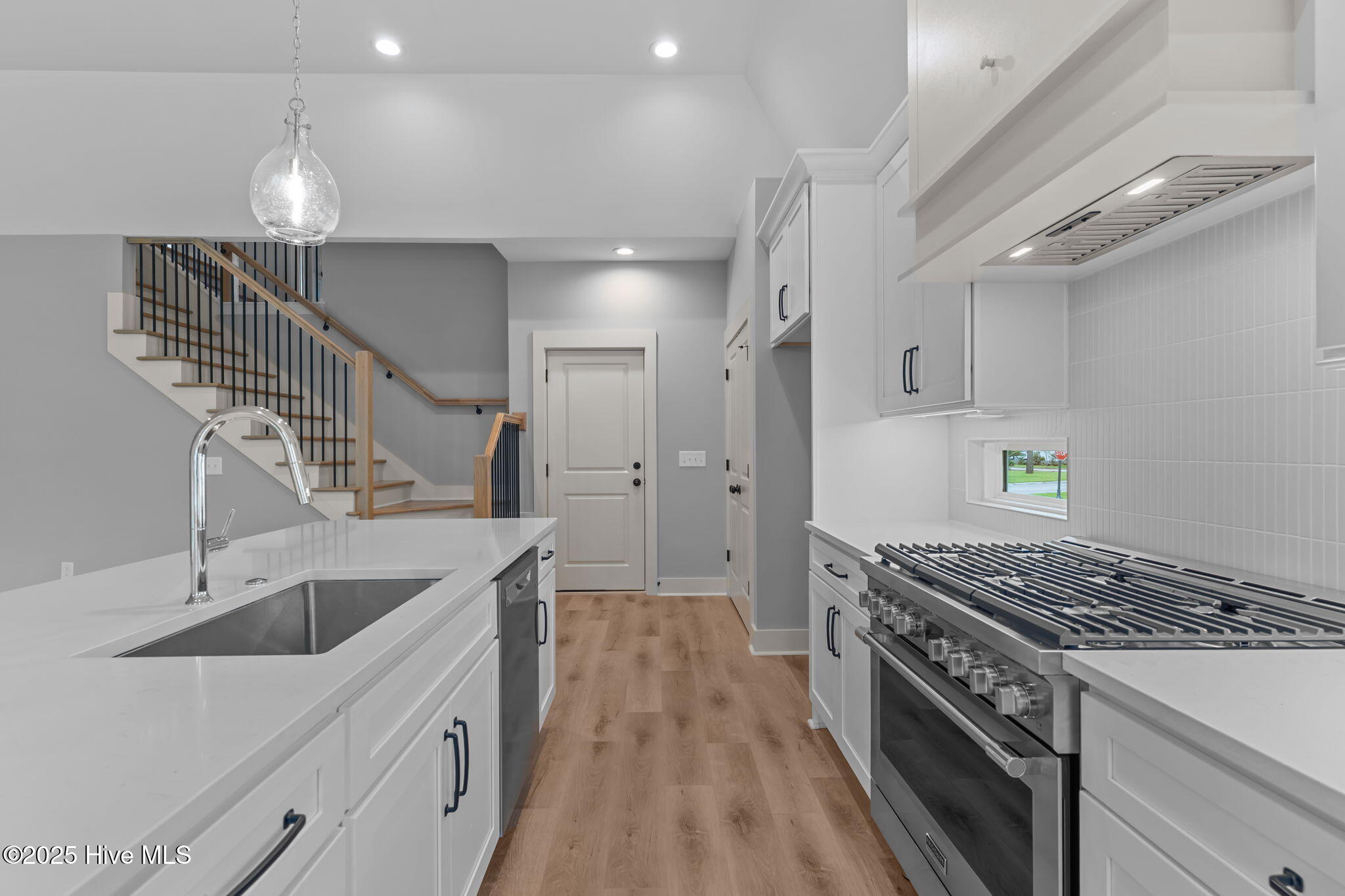 Bolivia, North Carolina, 28422, United States, 4 Bedrooms Bedrooms, ,4 BathroomsBathrooms,Residential,For Sale,1976171