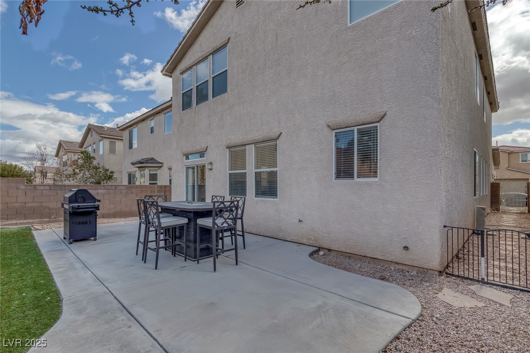 Las Vegas, Nevada, 89141, United States, 4 Bedrooms Bedrooms, ,3 BathroomsBathrooms,Residential,For Sale,1817862