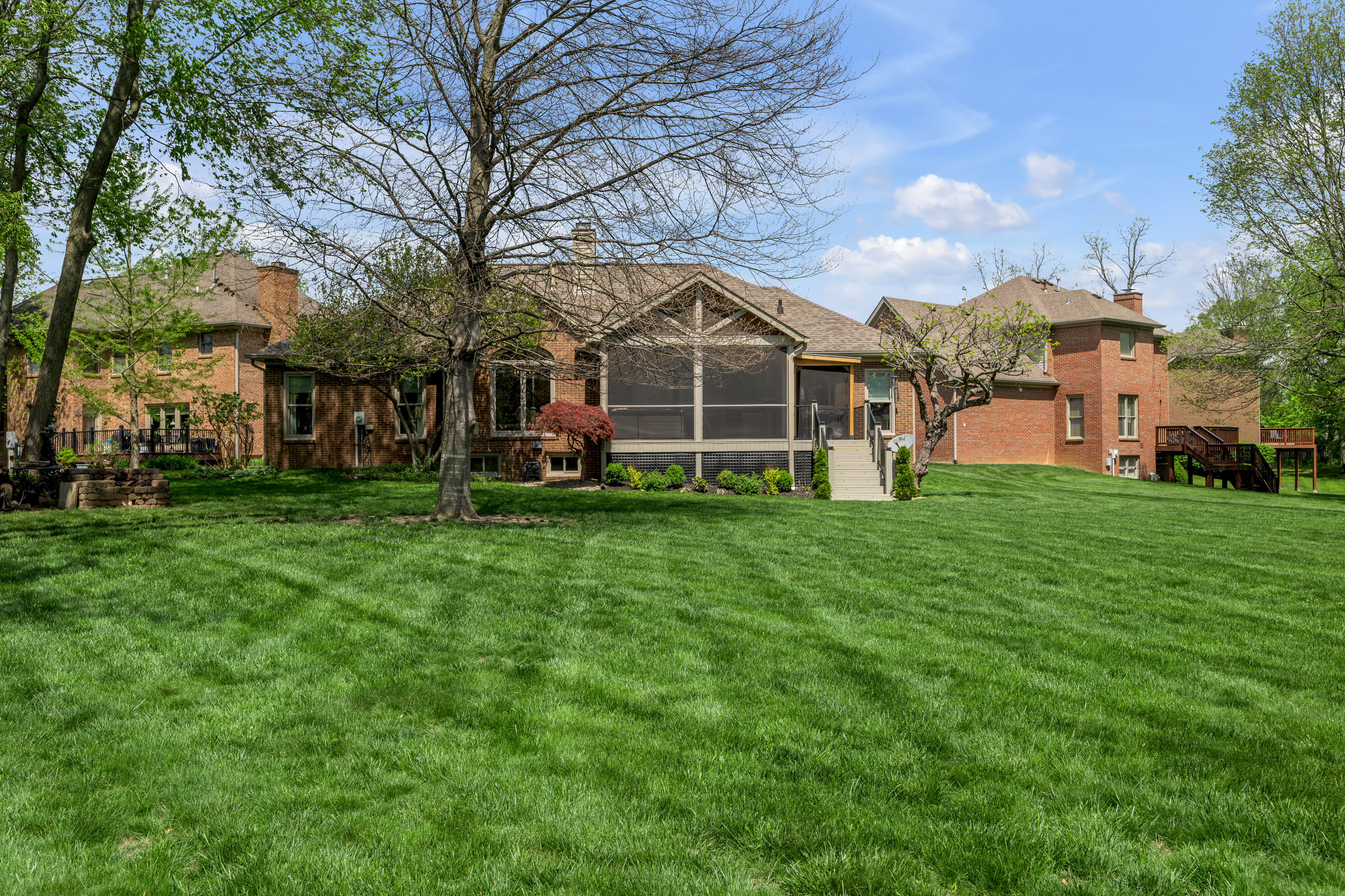  3128 Weymouth Court - 物件實景