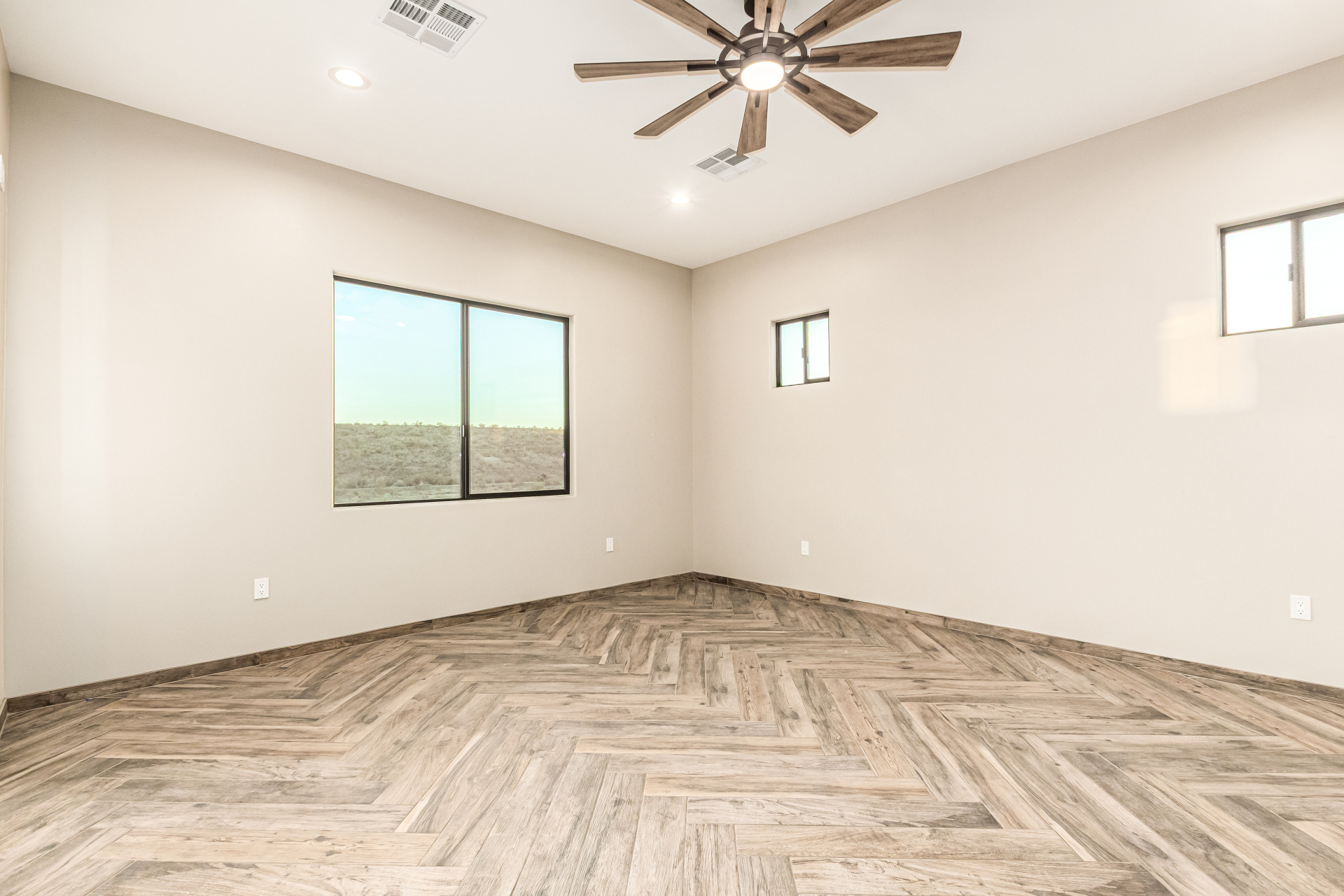 Wickenburg, Arizona, 85390, United States, 4 Bedrooms Bedrooms, ,3 BathroomsBathrooms,Residential,For Sale,2000369