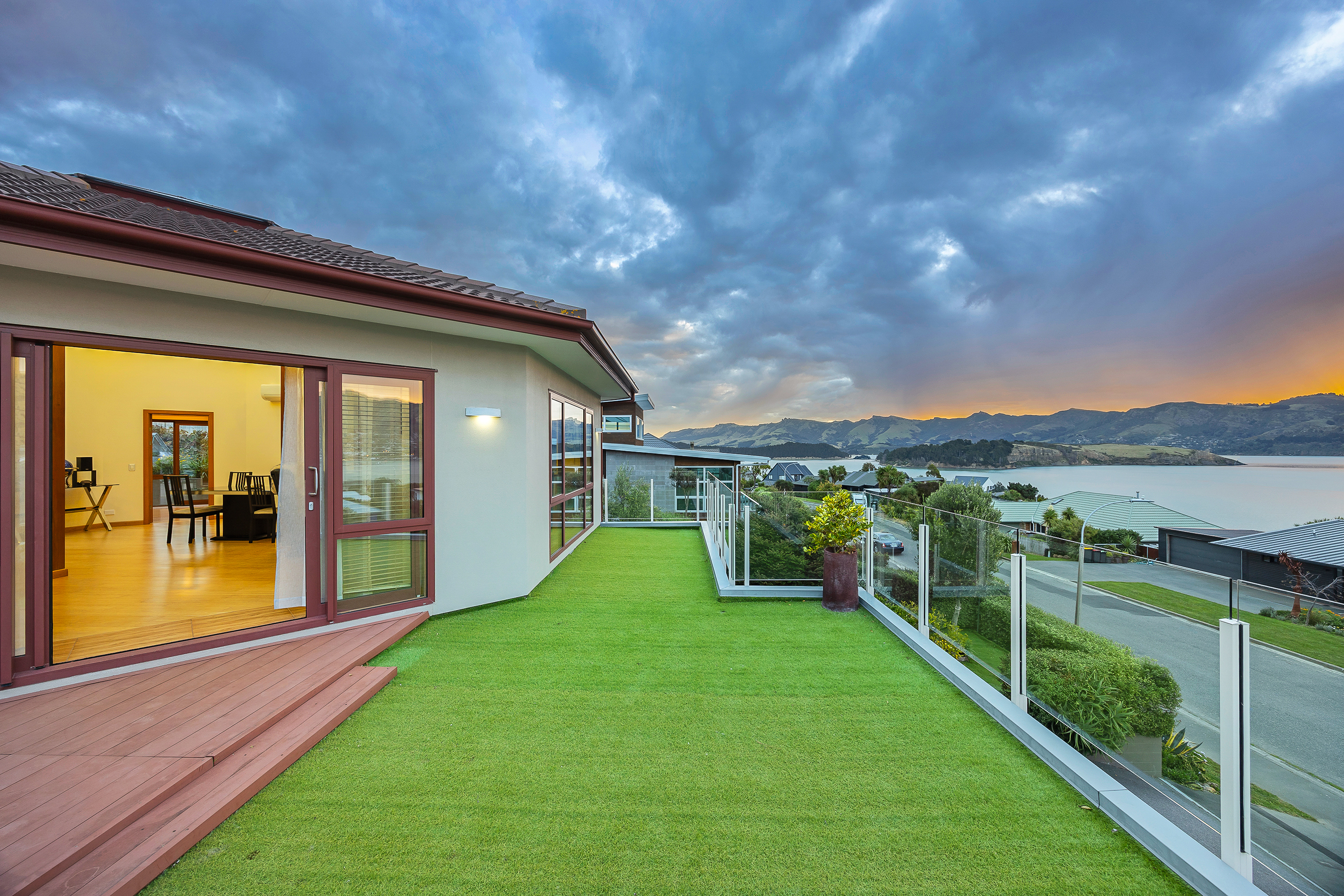  A Distinctive Octagonal Coastal Residence - 物件實景