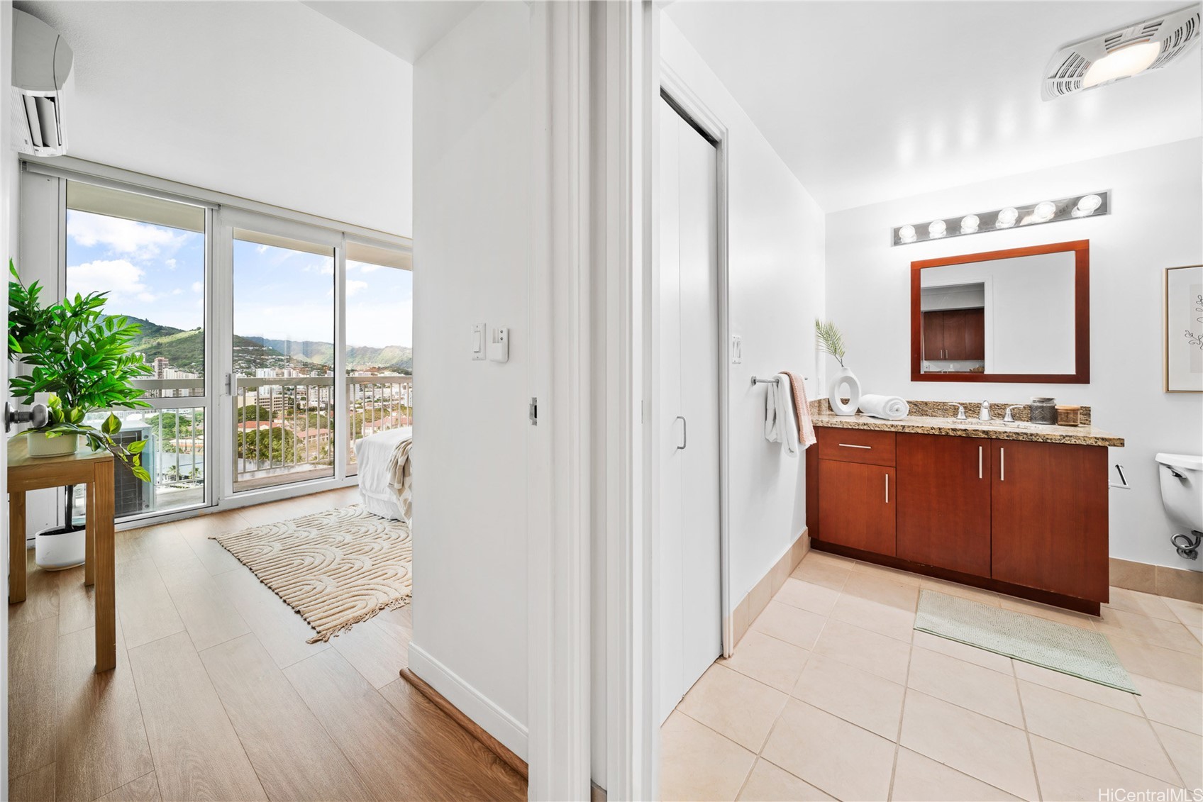 Honolulu, Hawaii, 96814, United States, 1 Bedroom Bedrooms, ,1 BathroomBathrooms,Residential,For Sale,1866206