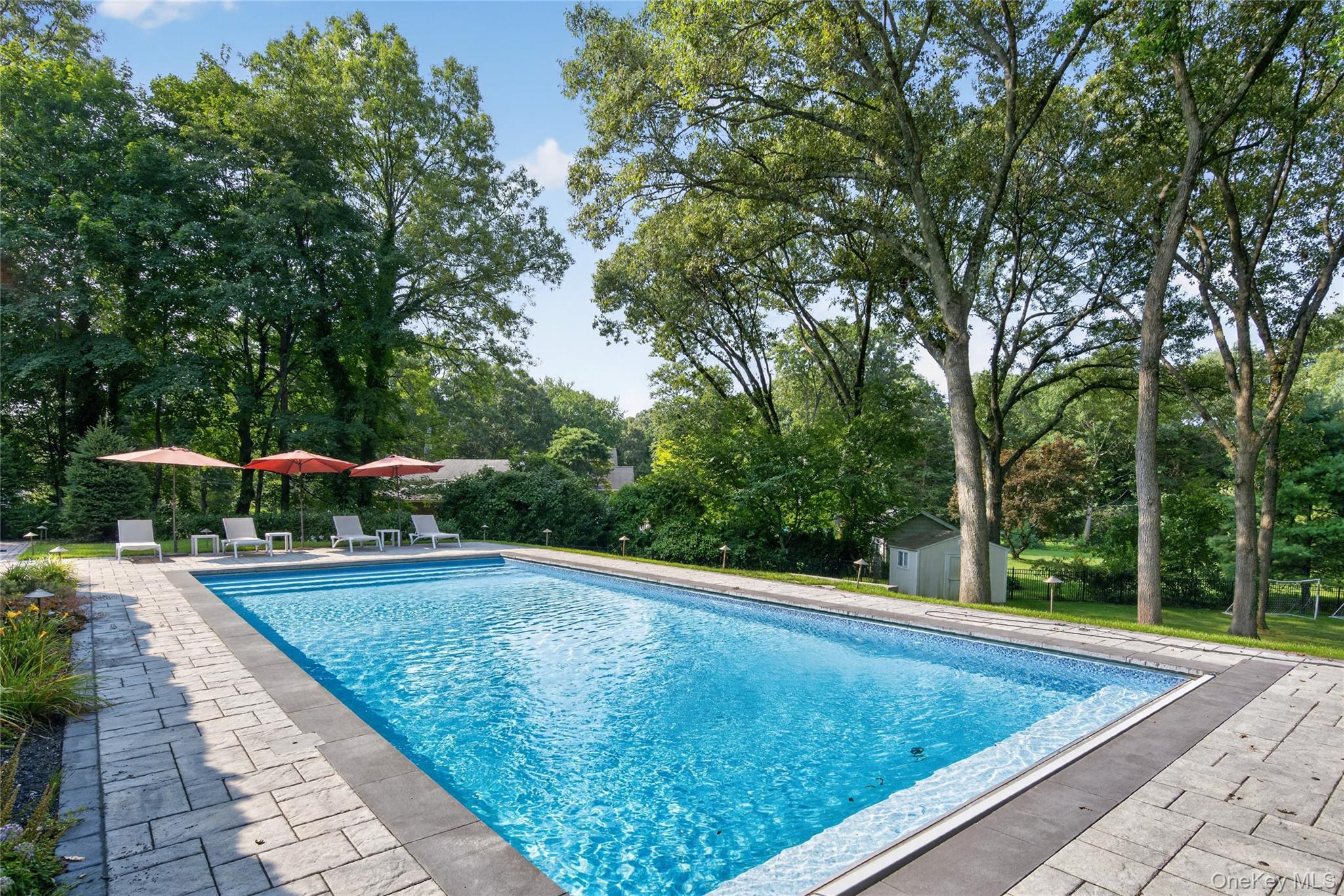  15 Thorman Lane, Huntington, NY, 11743 - 物件實景