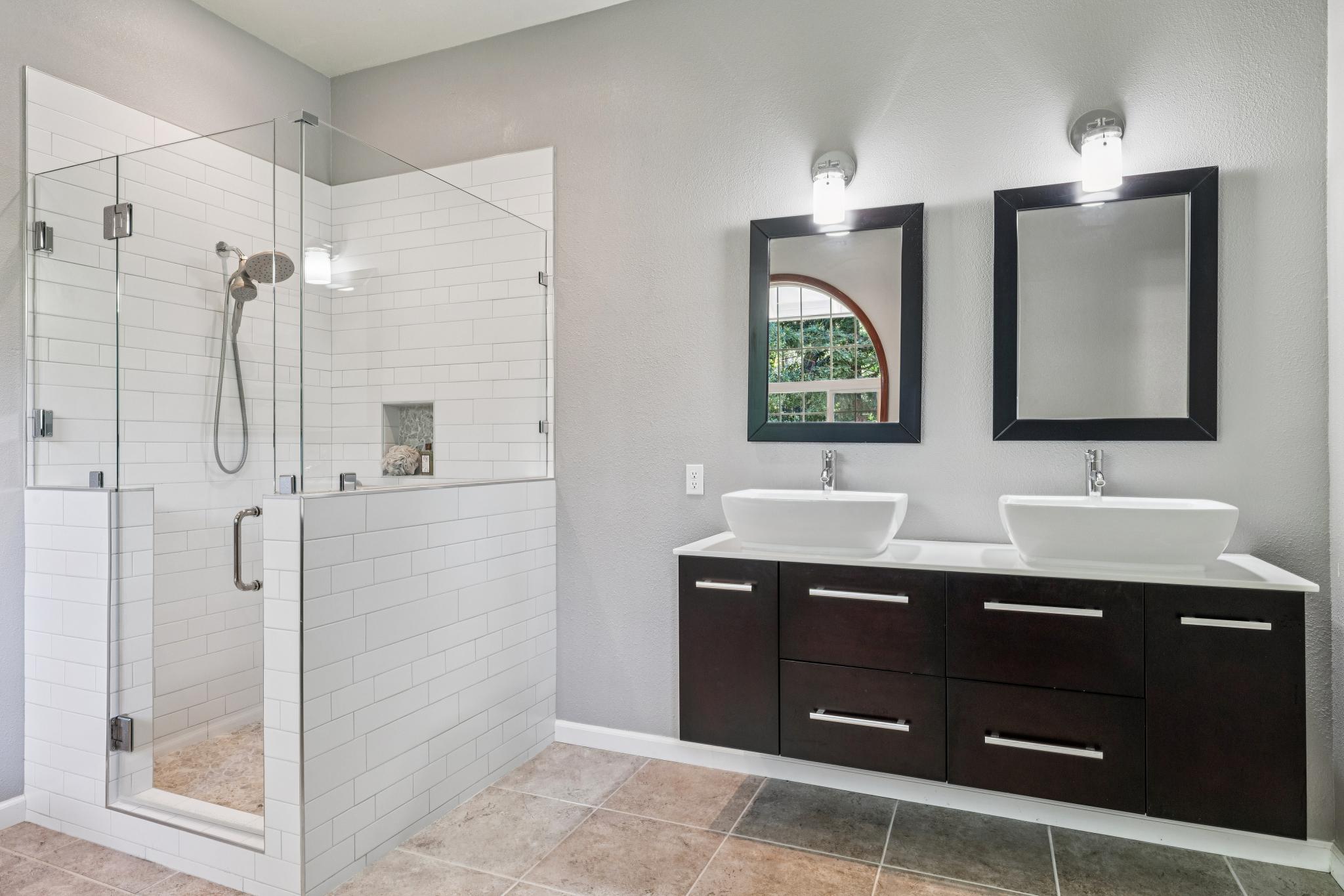  Elegant Northeast Santa Rosa Home on .5 Acres - 物件實景