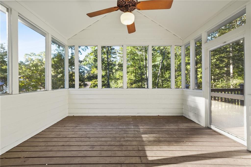 Snellville, Georgia, 30039, United States, 5 Bedrooms Bedrooms, ,4 BathroomsBathrooms,Residential,For Sale,1993862