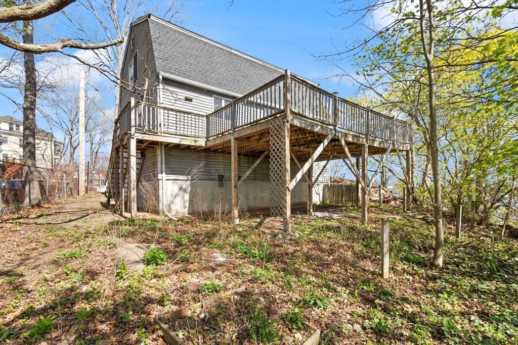 Lynn, Massachusetts, 01902, United States, 4 Bedrooms Bedrooms, ,2 BathroomsBathrooms,Residential,For Sale,2049430