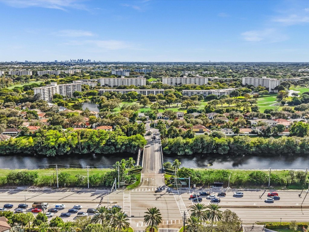 Pompano Beach, Florida, 33069, United States, 3 Bedrooms Bedrooms, ,2 BathroomsBathrooms,Residential,For Sale,2008555