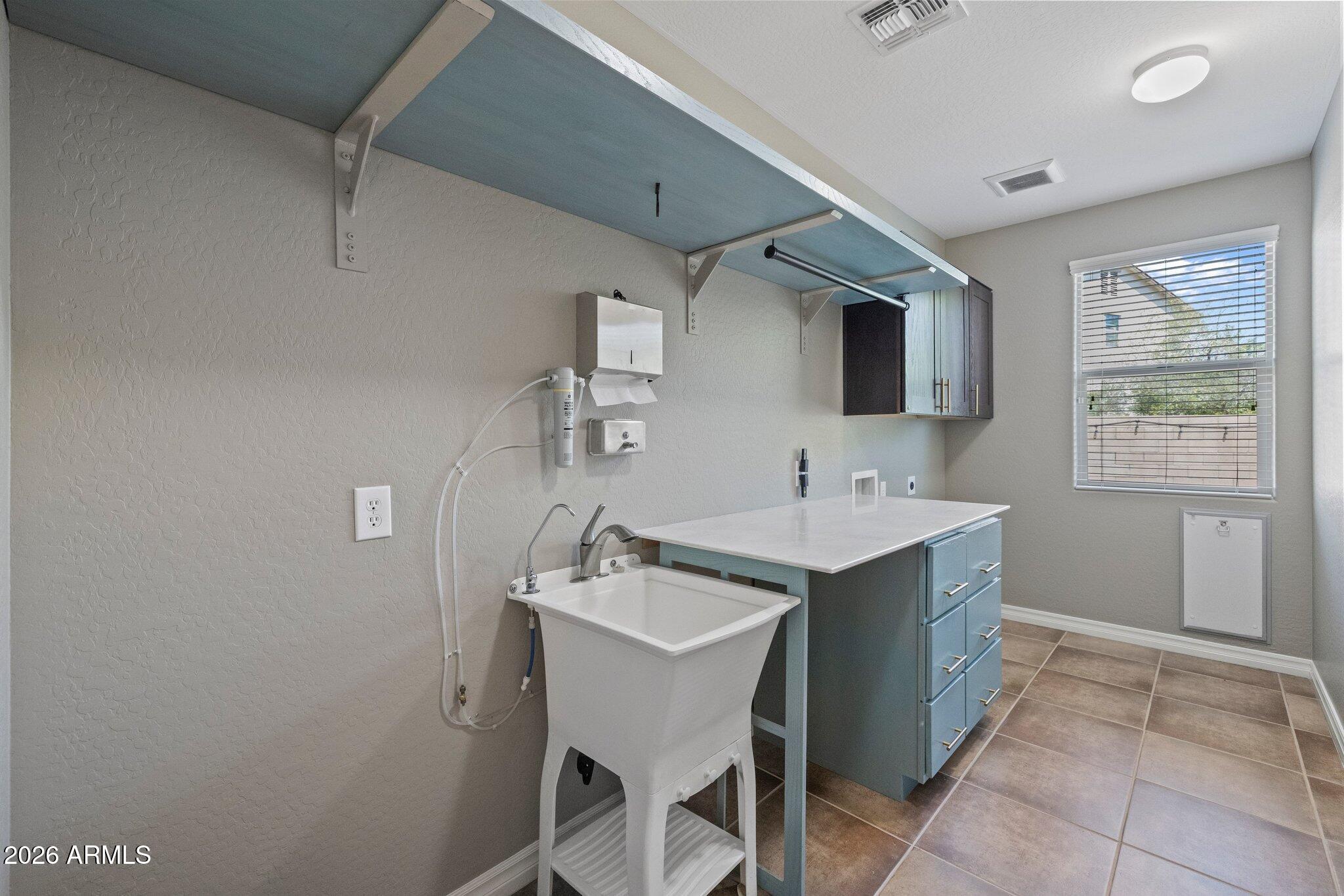  4523 S Gold Court  Chandler, AZ - 物件實景
