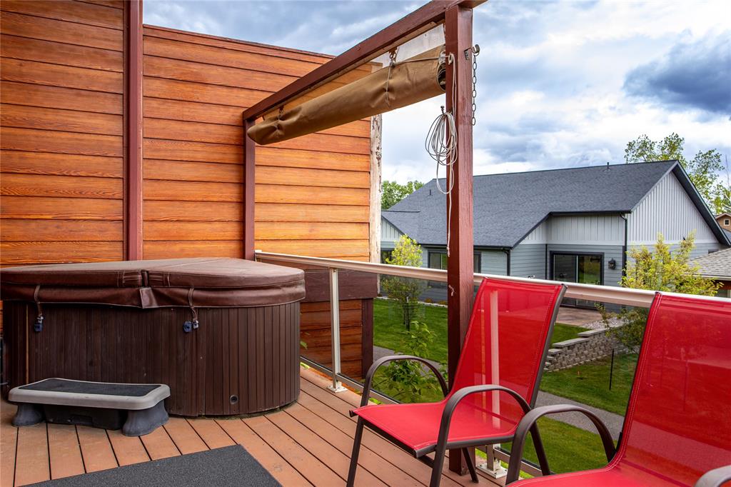 Polson, Montana, 59860, United States, 3 Bedrooms Bedrooms, ,2 BathroomsBathrooms,Residential,For Sale,1983270