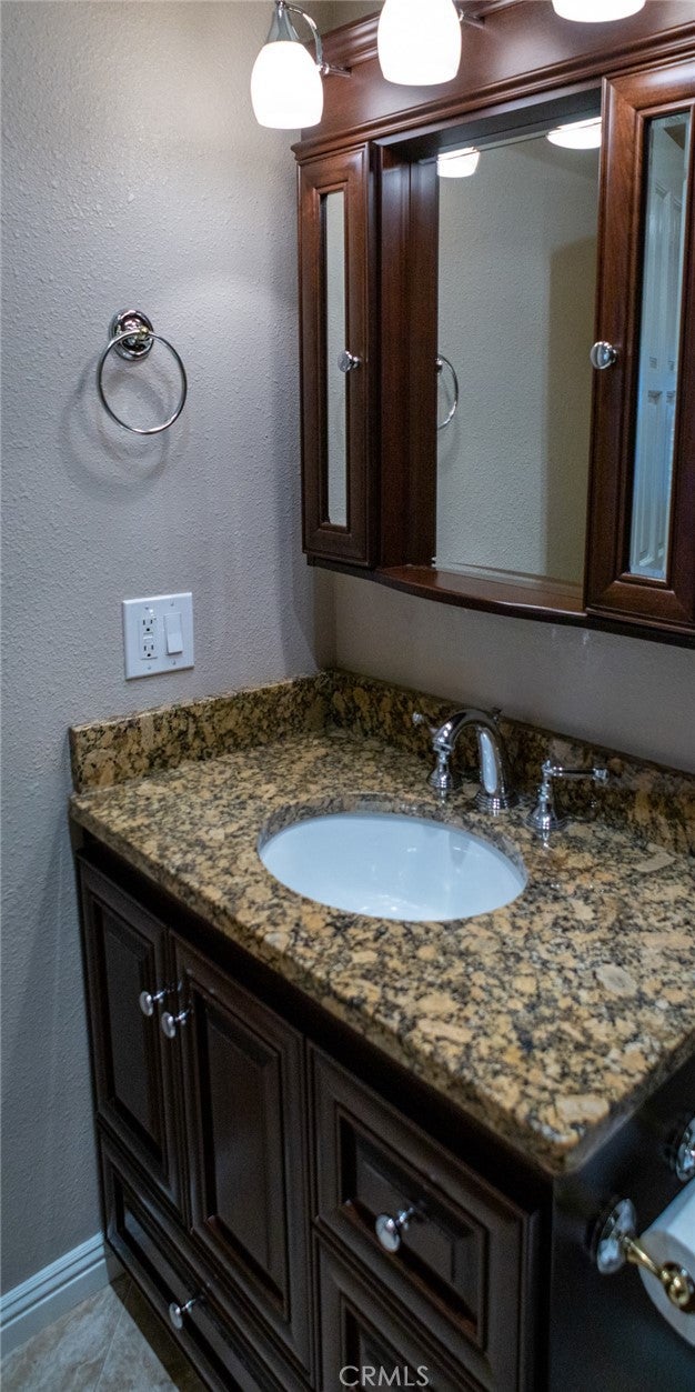 Montclair, California, 91763, United States, 3 Bedrooms Bedrooms, ,2 BathroomsBathrooms,Residential,For Sale,2049288