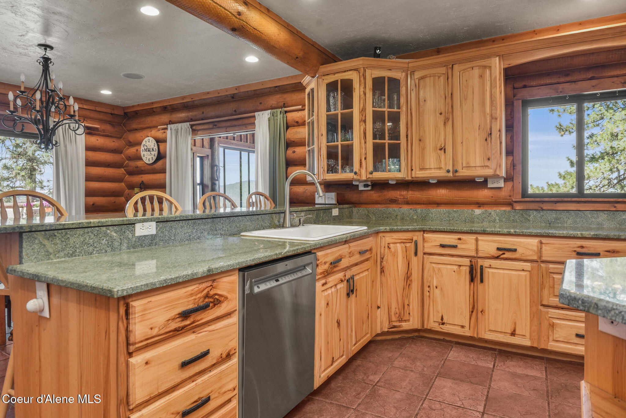 Harrison, Idaho, 83833, United States, 5 Bedrooms Bedrooms, ,4 BathroomsBathrooms,Residential,For Sale,1900572