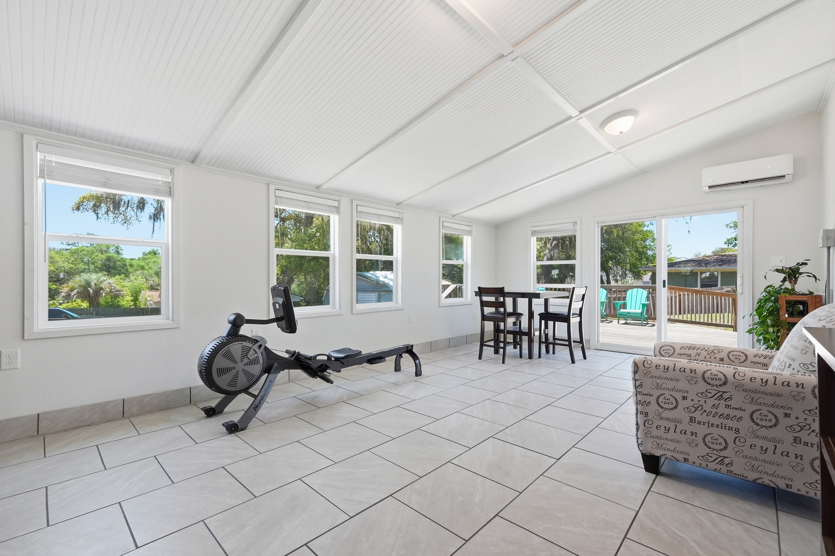  Updated Niceville Home on Double-Lot with Privacy & Endless Potential - 物件實景