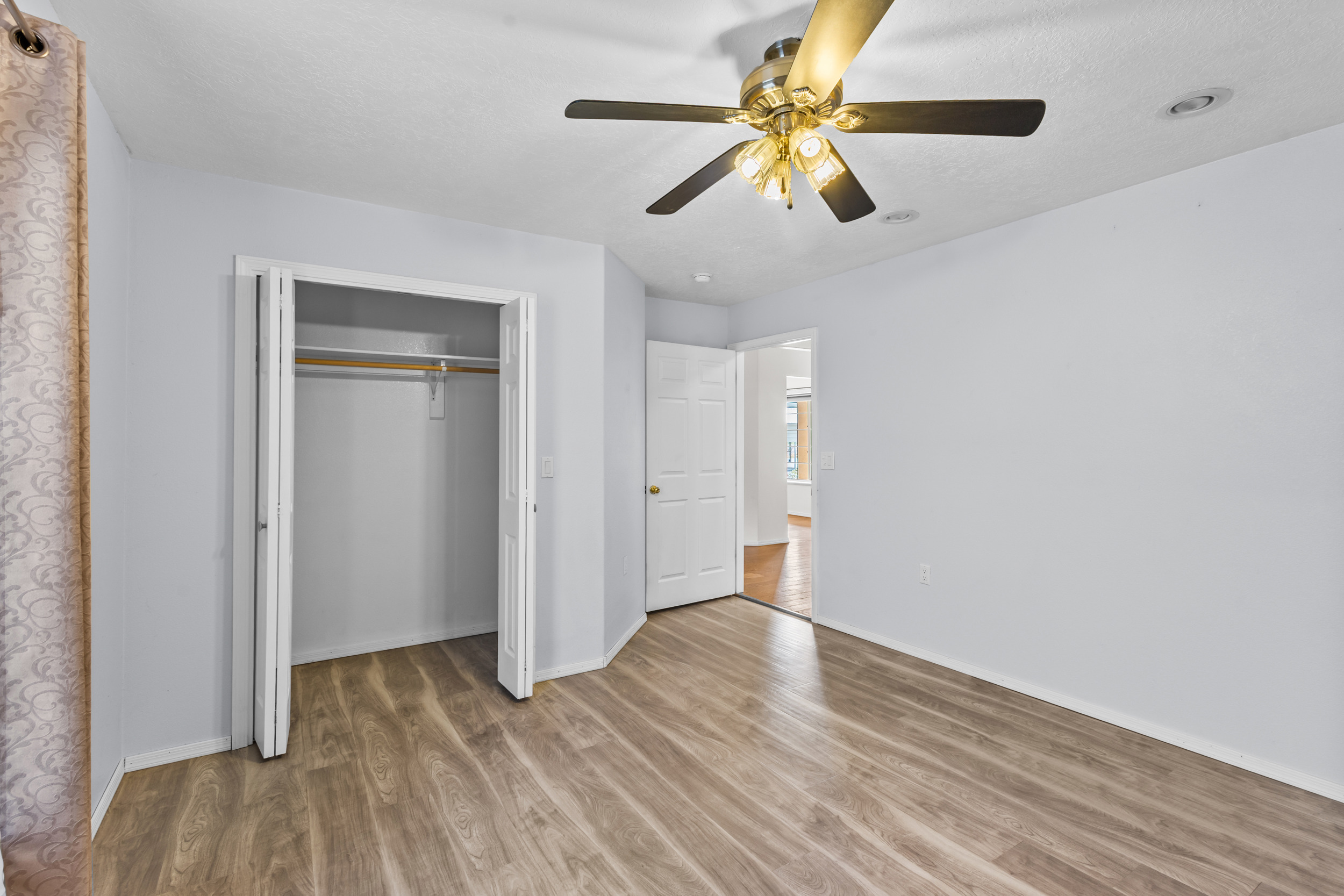 Belen, New Mexico, 87002, United States, 3 Bedrooms Bedrooms, ,2 BathroomsBathrooms,Residential,For Sale,1914205