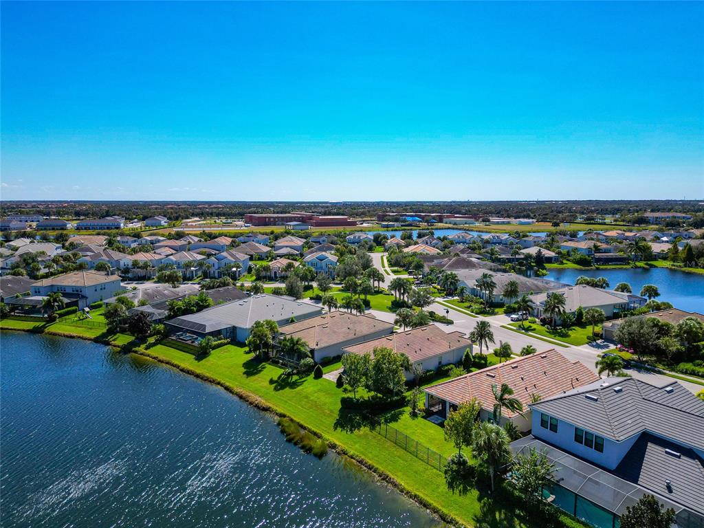 Bradenton, Florida, 34211, United States, 3 Bedrooms Bedrooms, ,2 BathroomsBathrooms,Residential,For Sale,1971583