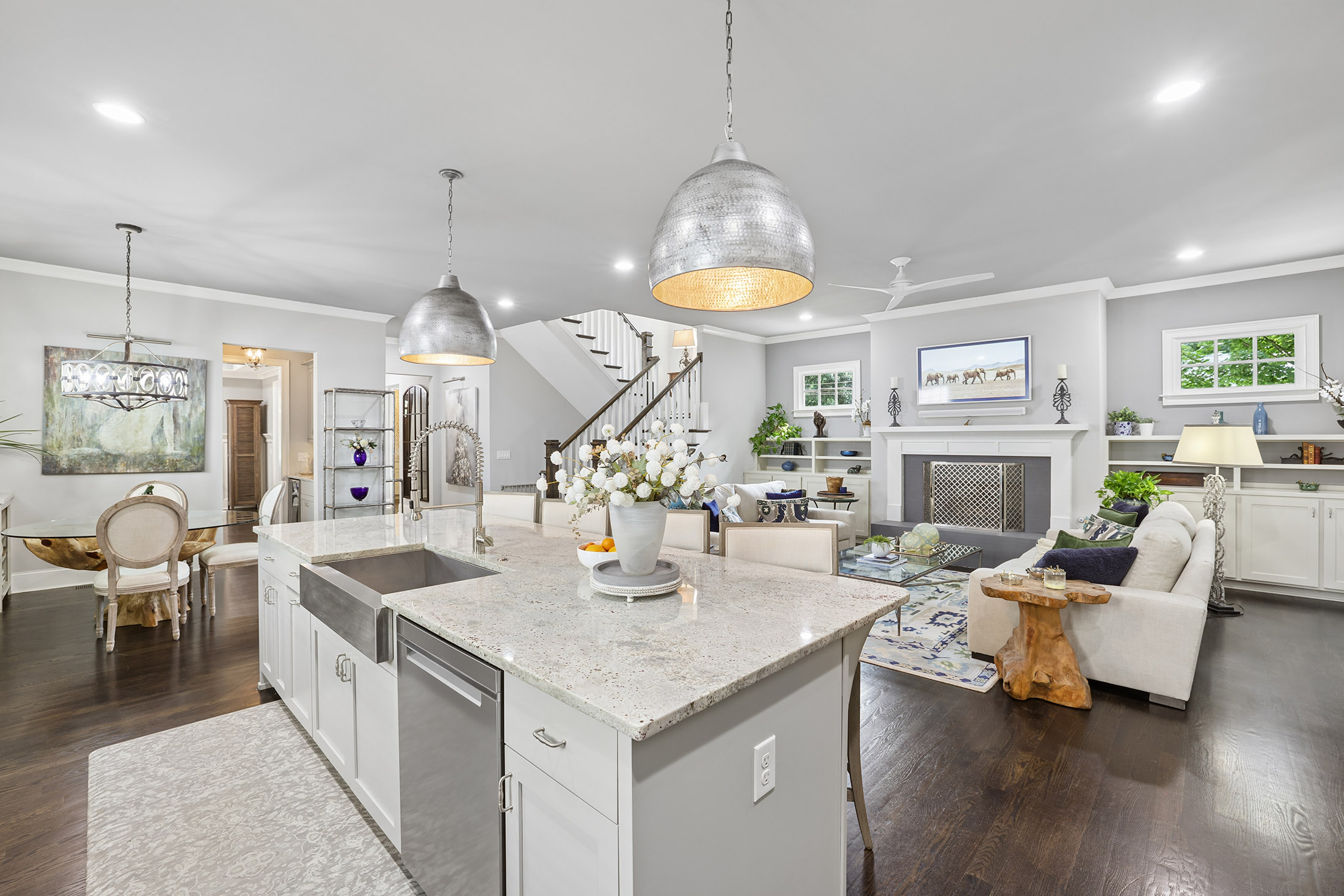  Classic Craftsman Style with a Modern Take in the Heart of Brookhaven - 物件實景