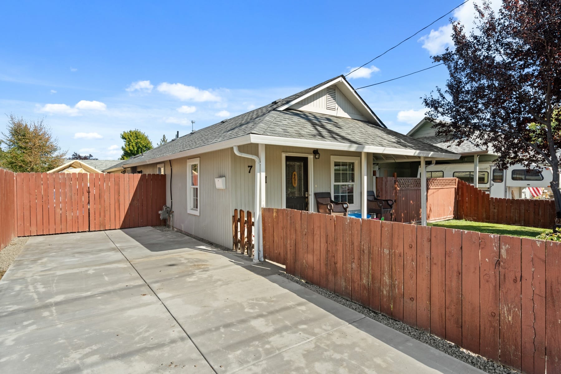  761 Hazel Street Central Point, OR 97502 - 物件實景