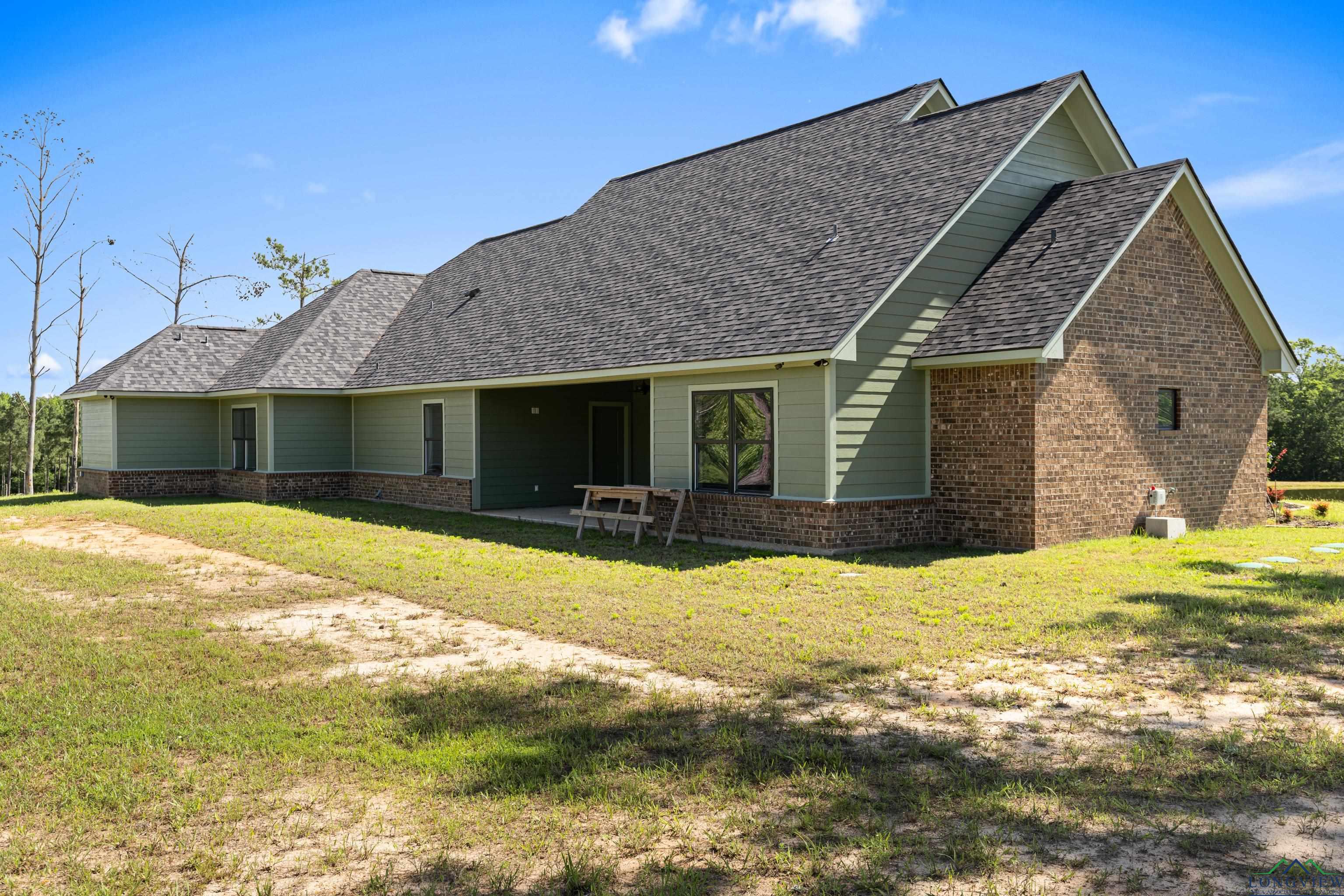 Diana, Texas, 75640, United States, 4 Bedrooms Bedrooms, ,3 BathroomsBathrooms,Residential,For Sale,1828034