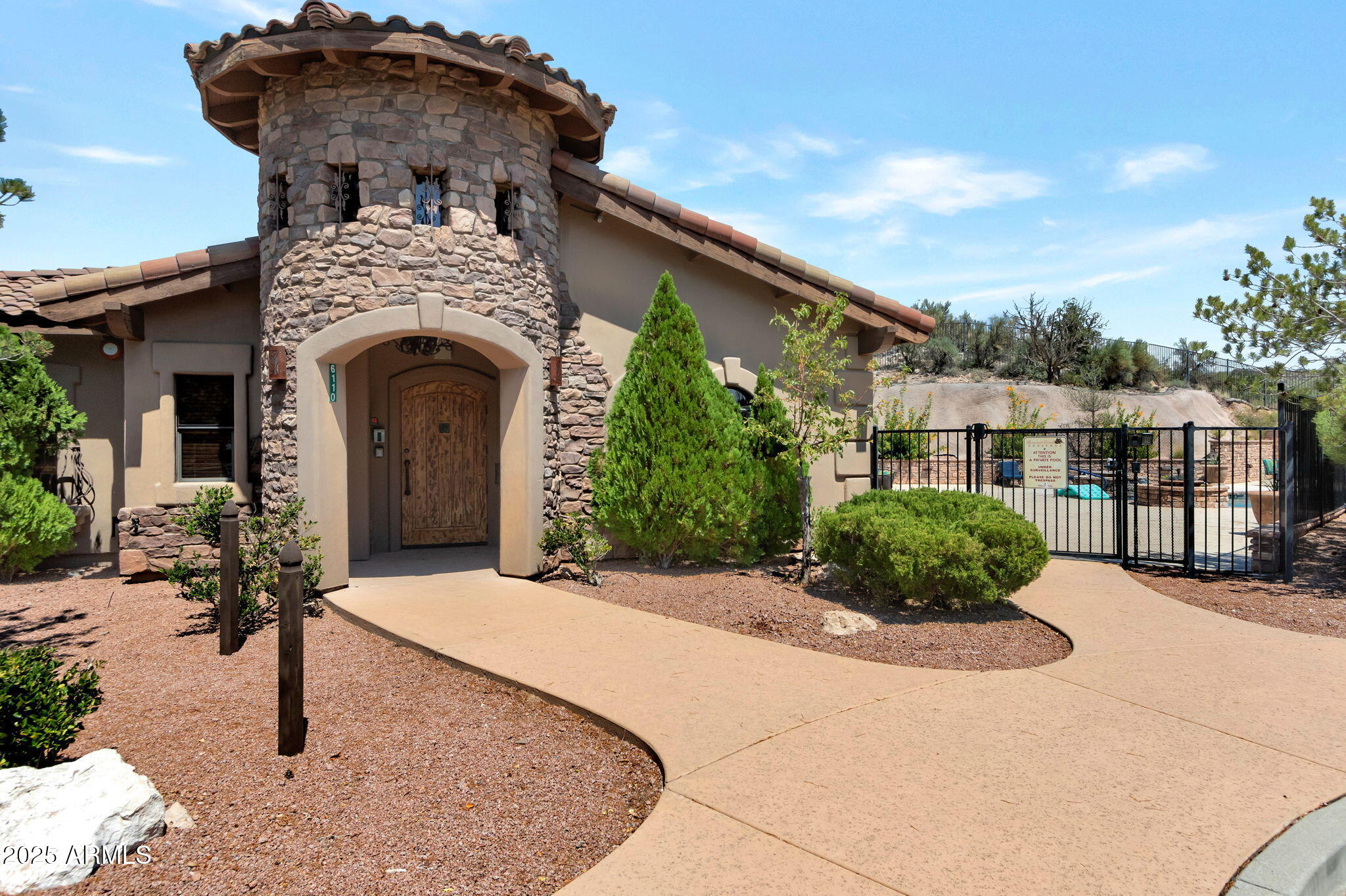 Rimrock, Arizona, 86335, United States, 3 Bedrooms Bedrooms, ,Residential,For Sale,1926996