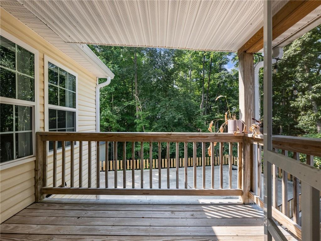Flowery Branch, Georgia, 30542, United States, 4 Bedrooms Bedrooms, ,5 BathroomsBathrooms,Residential,For Sale,1840900