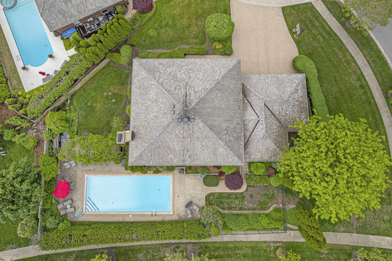Glenview, Illinois, 60026, United States, 5 Bedrooms Bedrooms, ,4 BathroomsBathrooms,Residential,For Sale,1951003