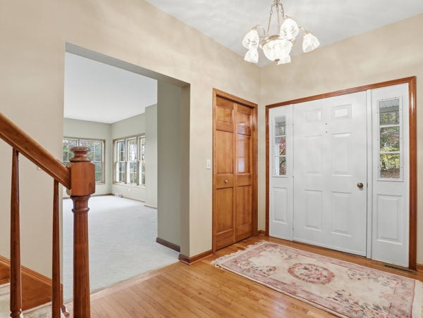 Sayre, Pennsylvania, 18840, United States, 5 Bedrooms Bedrooms, ,4 BathroomsBathrooms,Residential,For Sale,1979429