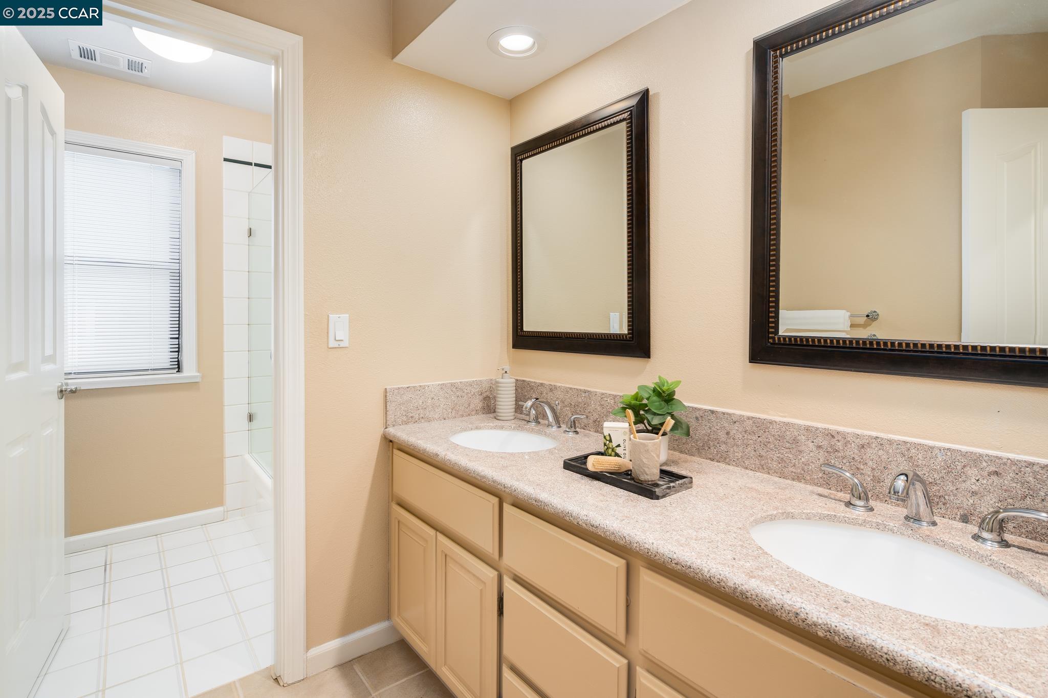 Danville, California, 94506, United States, 4 Bedrooms Bedrooms, ,3 BathroomsBathrooms,Residential,For Sale,1989377