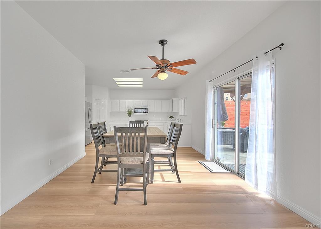 Victorville, California, 92392, United States, 5 Bedrooms Bedrooms, ,3 BathroomsBathrooms,Residential,For Sale,1996162