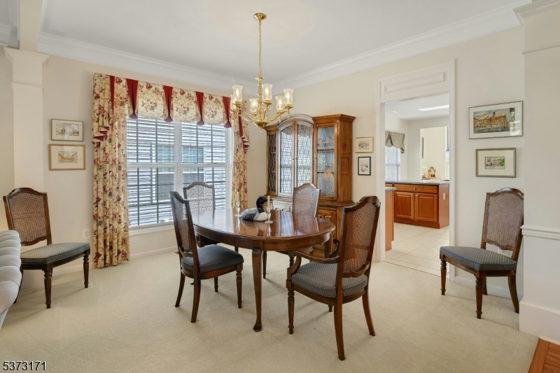 Franklin Twp., New Jersey, 08873, United States, 2 Bedrooms Bedrooms, ,2 BathroomsBathrooms,Residential,For Sale,1947950