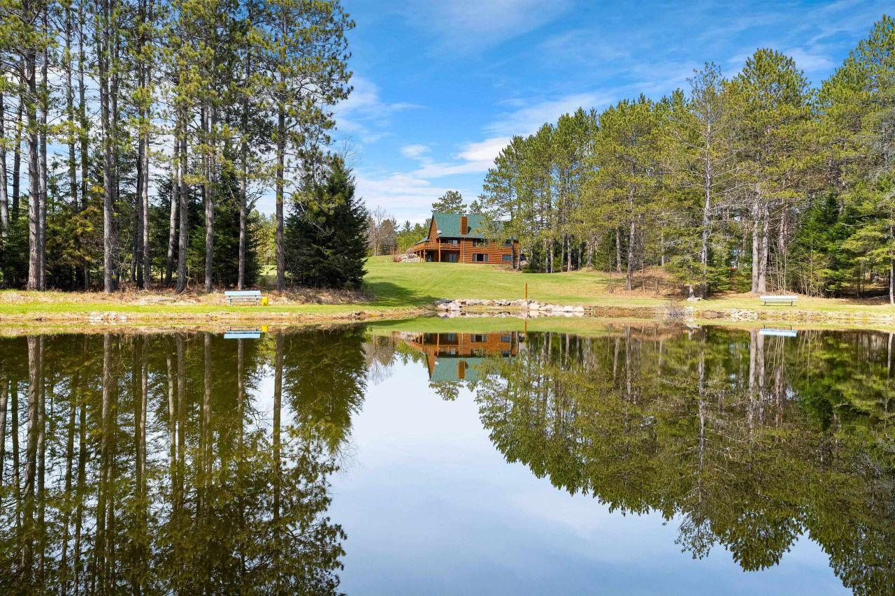 CRIVITZ, Wisconsin, 54129, United States, 4 Bedrooms Bedrooms, ,3 BathroomsBathrooms,Residential,For Sale,1792767