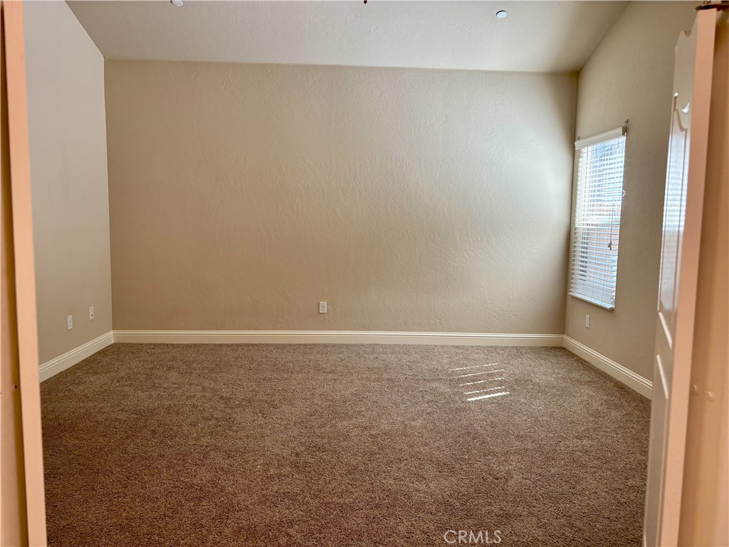 Clovis, California, 93619, United States, 3 Bedrooms Bedrooms, ,2 BathroomsBathrooms,Residential,For Sale,1919541