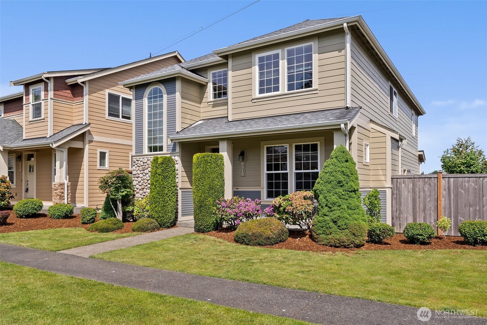 Puyallup, Washington, 98374, United States, 3 Bedrooms Bedrooms, ,3 BathroomsBathrooms,Residential,For Sale,1849998
