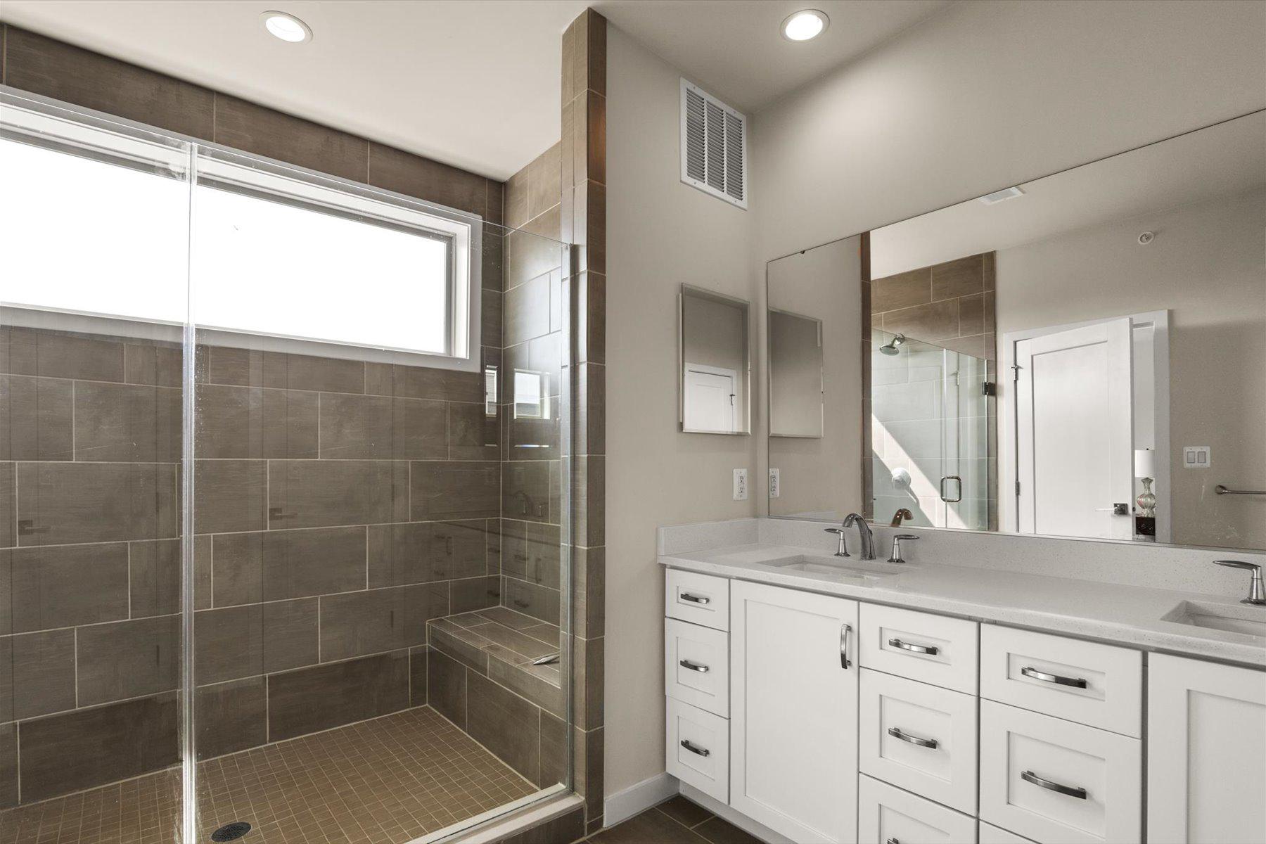  23606 Waterford Downs Terrace, Ashburn, VA, 20148 - 物件實景