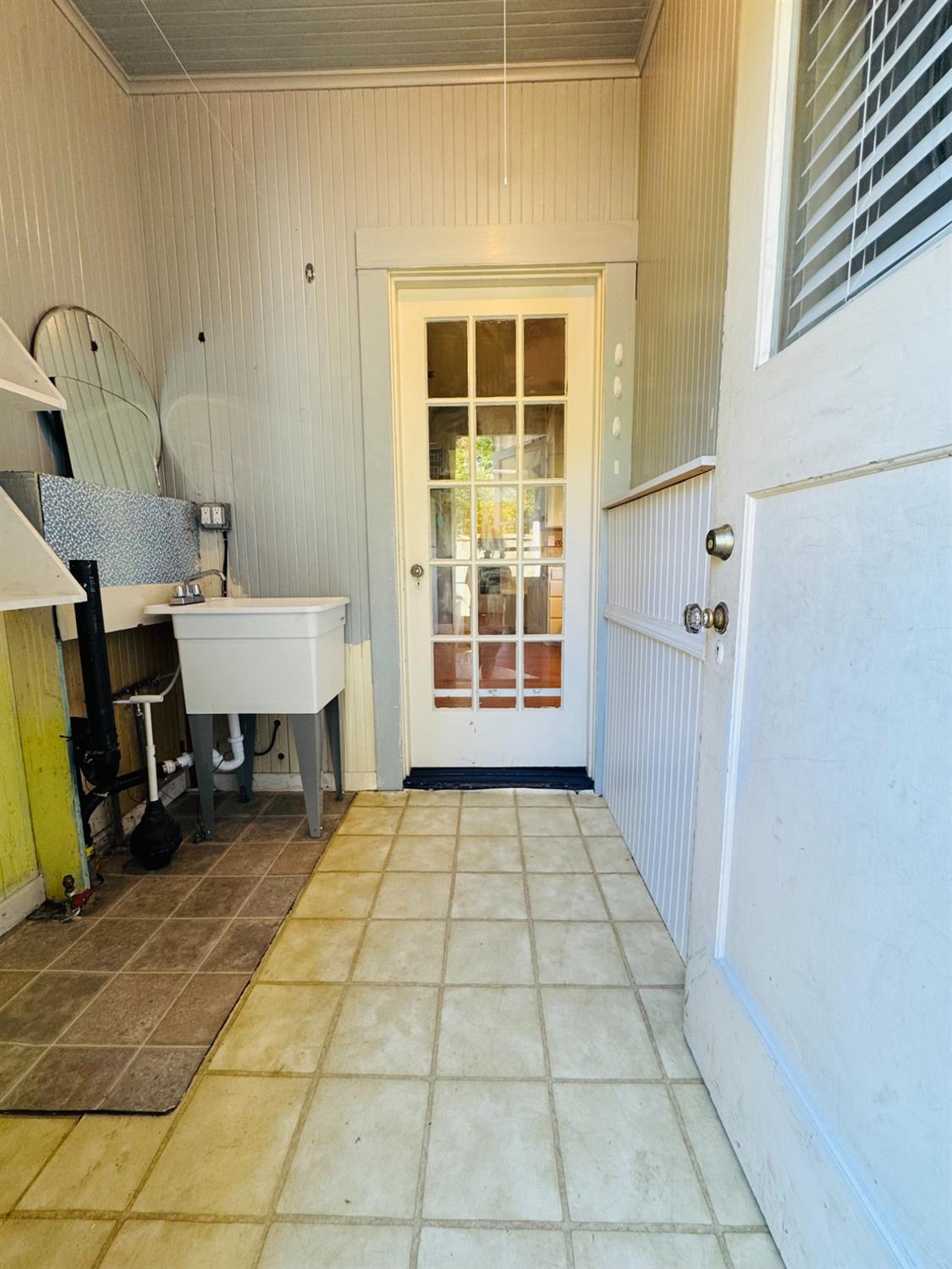 Santa Cruz, California, 95060, United States, 3 Bedrooms Bedrooms, ,2 BathroomsBathrooms,Residential,For Sale,1975973