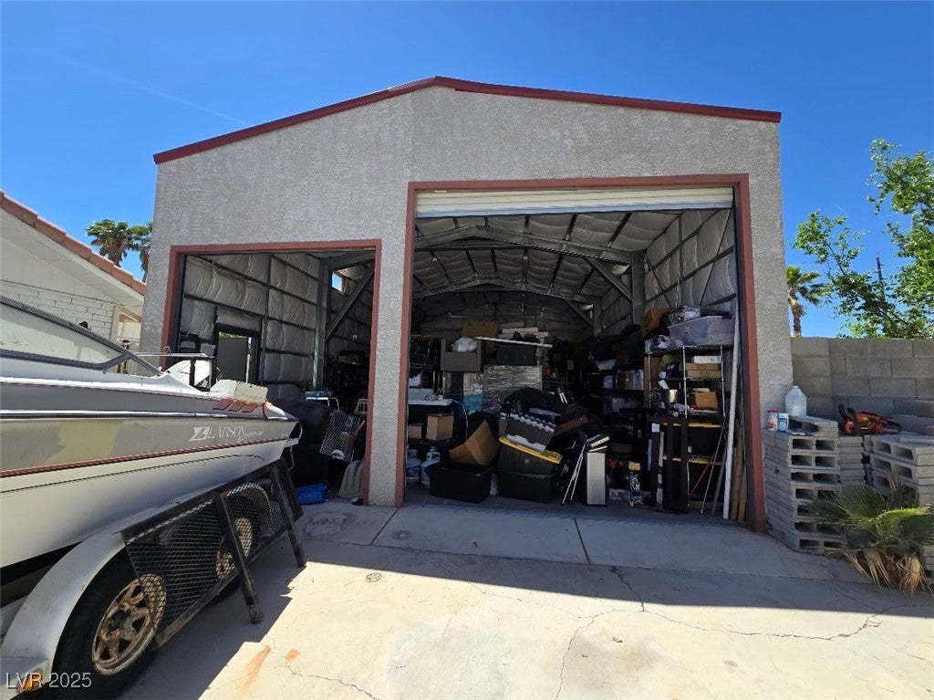 Las Vegas, Nevada, 89146, United States, 5 Bedrooms Bedrooms, ,1 BathroomBathrooms,Residential,For Sale,1881777