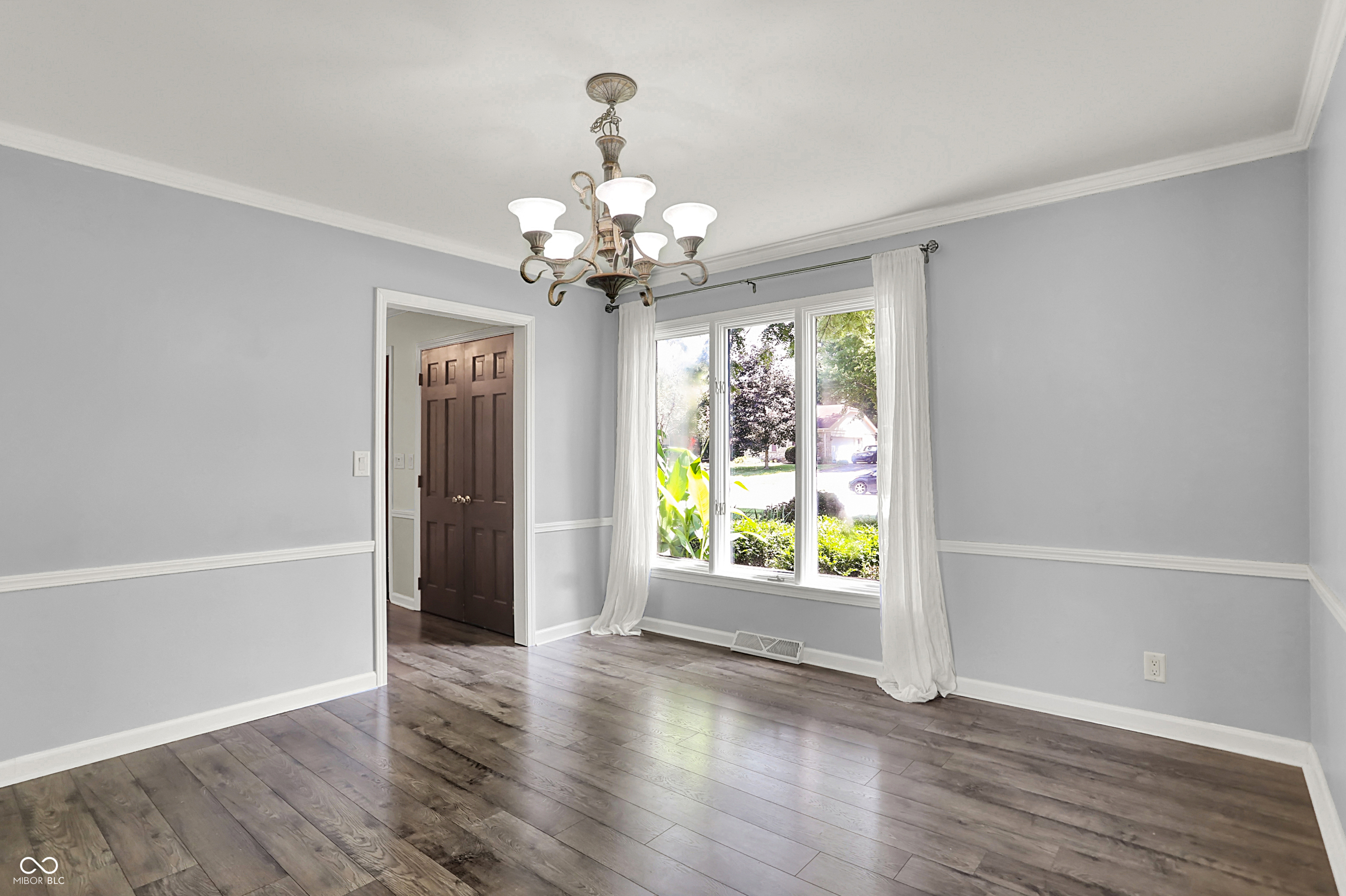 Carmel, Indiana, 46033, United States, 5 Bedrooms Bedrooms, ,4 BathroomsBathrooms,Residential,For Sale,1928724
