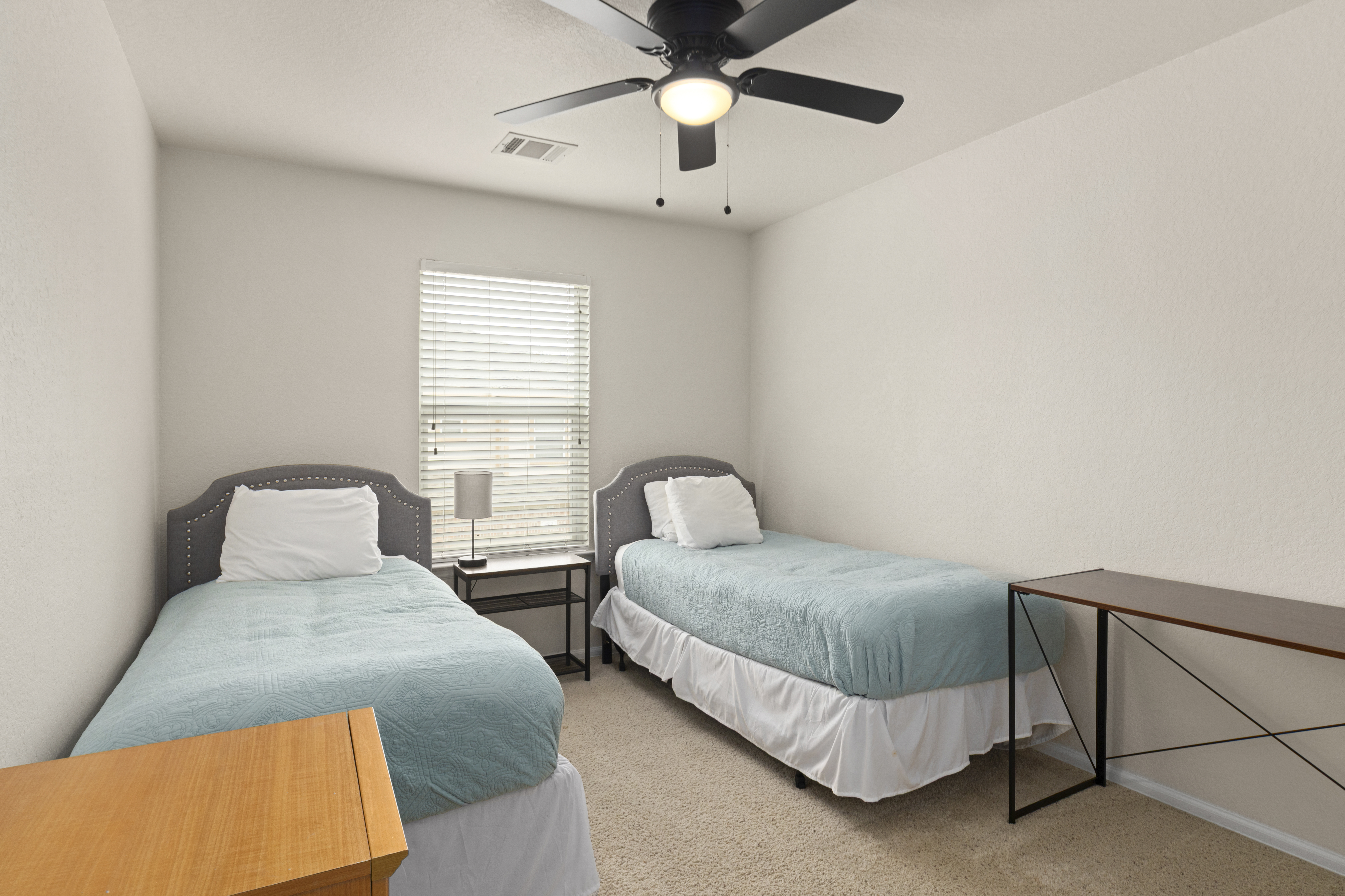  Spacious 3BR Townhome in Prime North San Antonio Location - 物件實景