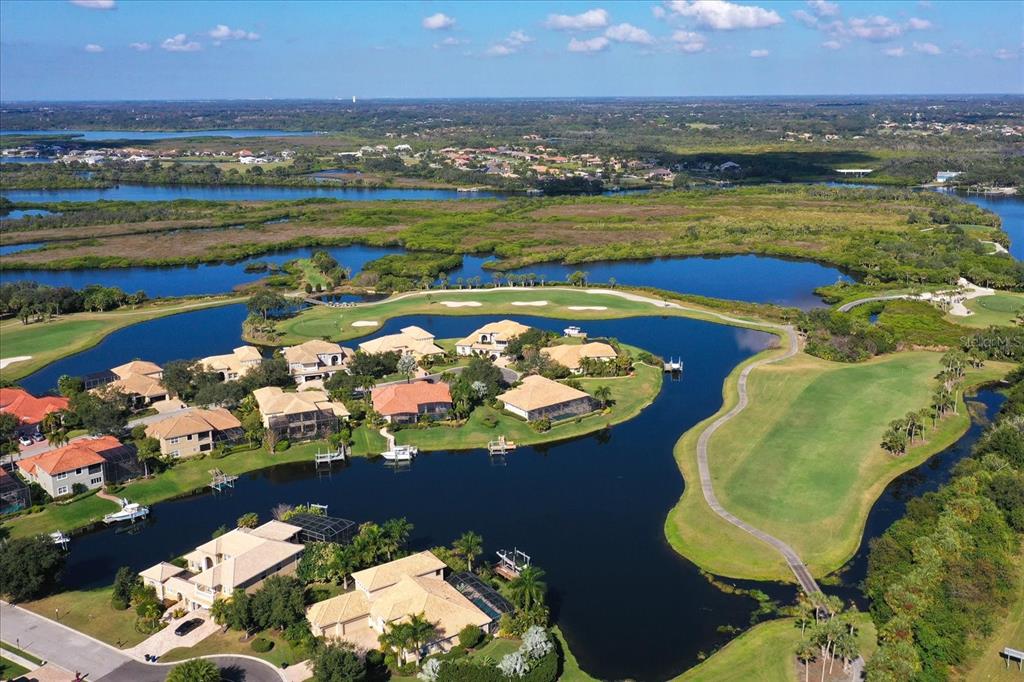 Bradenton, Florida, 34212, United States, 4 Bedrooms Bedrooms, ,3 BathroomsBathrooms,Residential,For Sale,1848553