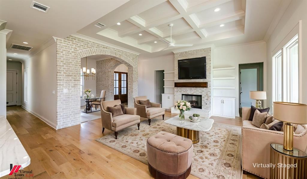Shreveport, Louisiana, 71106, United States, 5 Bedrooms Bedrooms, ,4 BathroomsBathrooms,Residential,For Sale,1890779