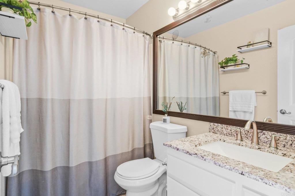 Chula Vista, California, 91910, United States, 2 Bedrooms Bedrooms, ,2 BathroomsBathrooms,Residential,For Sale,1996951