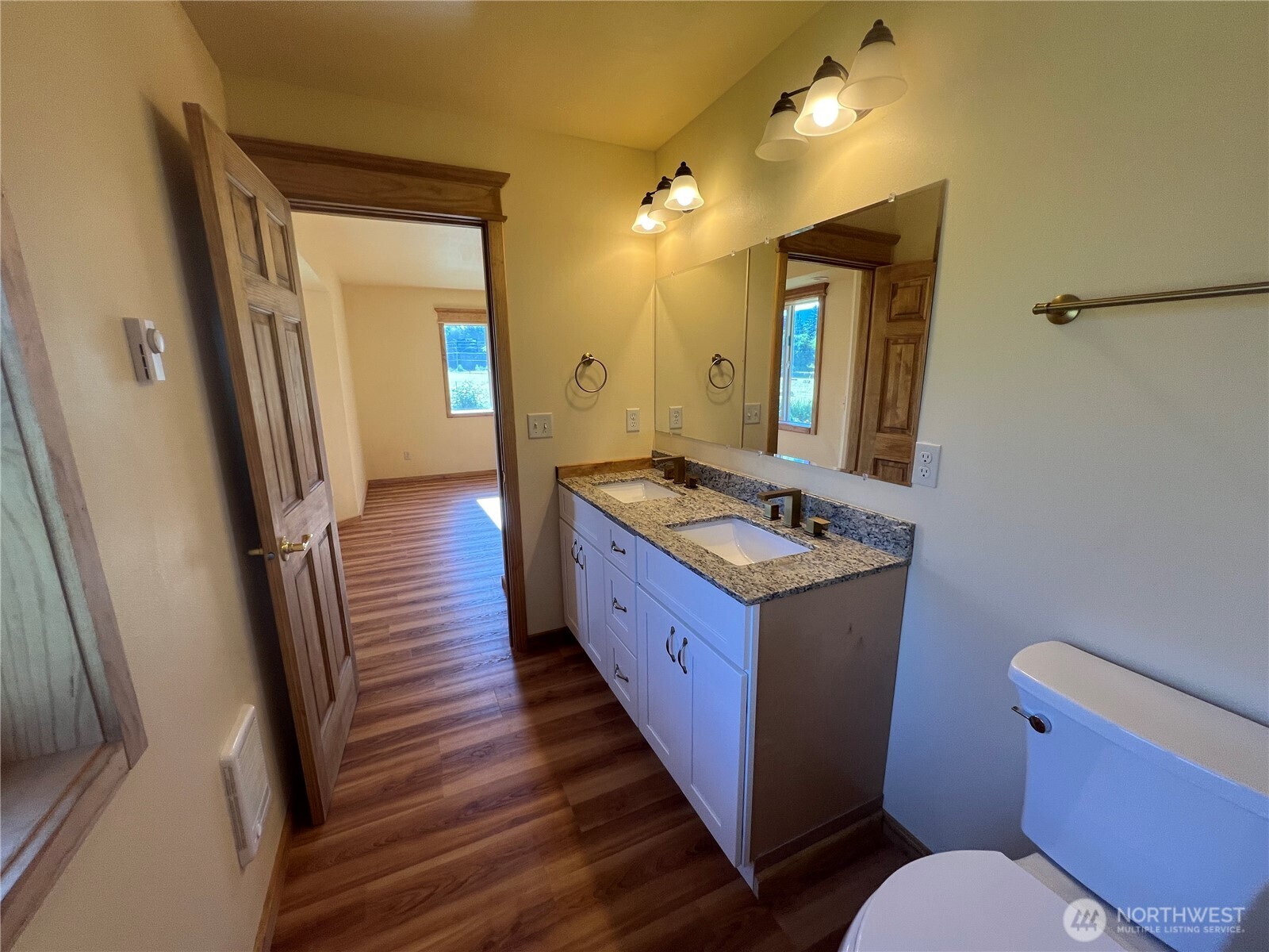 Glenoma, Washington, 98336, United States, 3 Bedrooms Bedrooms, ,1 BathroomBathrooms,Residential,For Sale,1920569