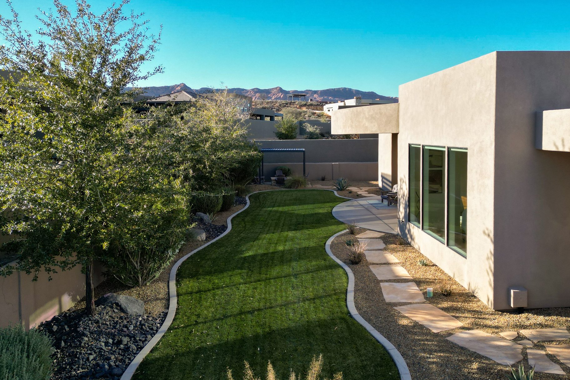  Modern home In The Heart Of The Gated Side Of The Ledges Golf Course - 物件實景