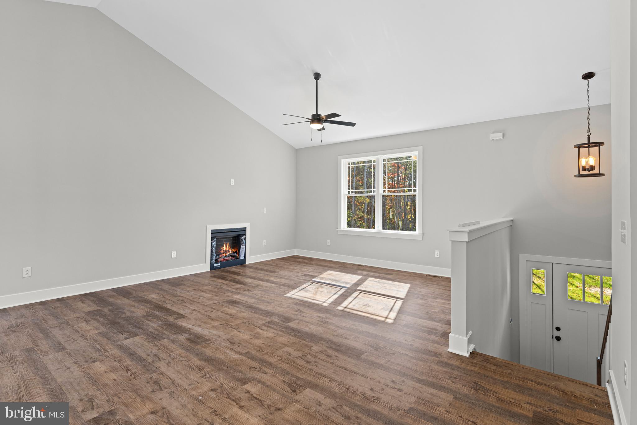 Richardsville, Virginia, 22736, United States, 4 Bedrooms Bedrooms, ,3 BathroomsBathrooms,Residential,For Sale,1937150