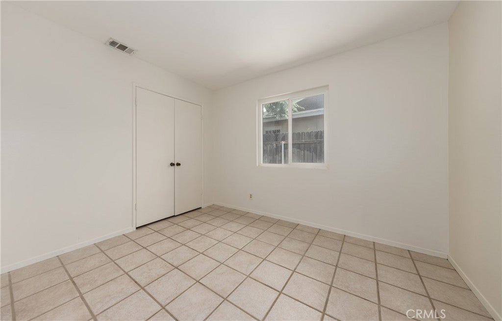 Fontana, California, 92336, United States, 3 Bedrooms Bedrooms, ,2 BathroomsBathrooms,Residential,For Sale,1983811