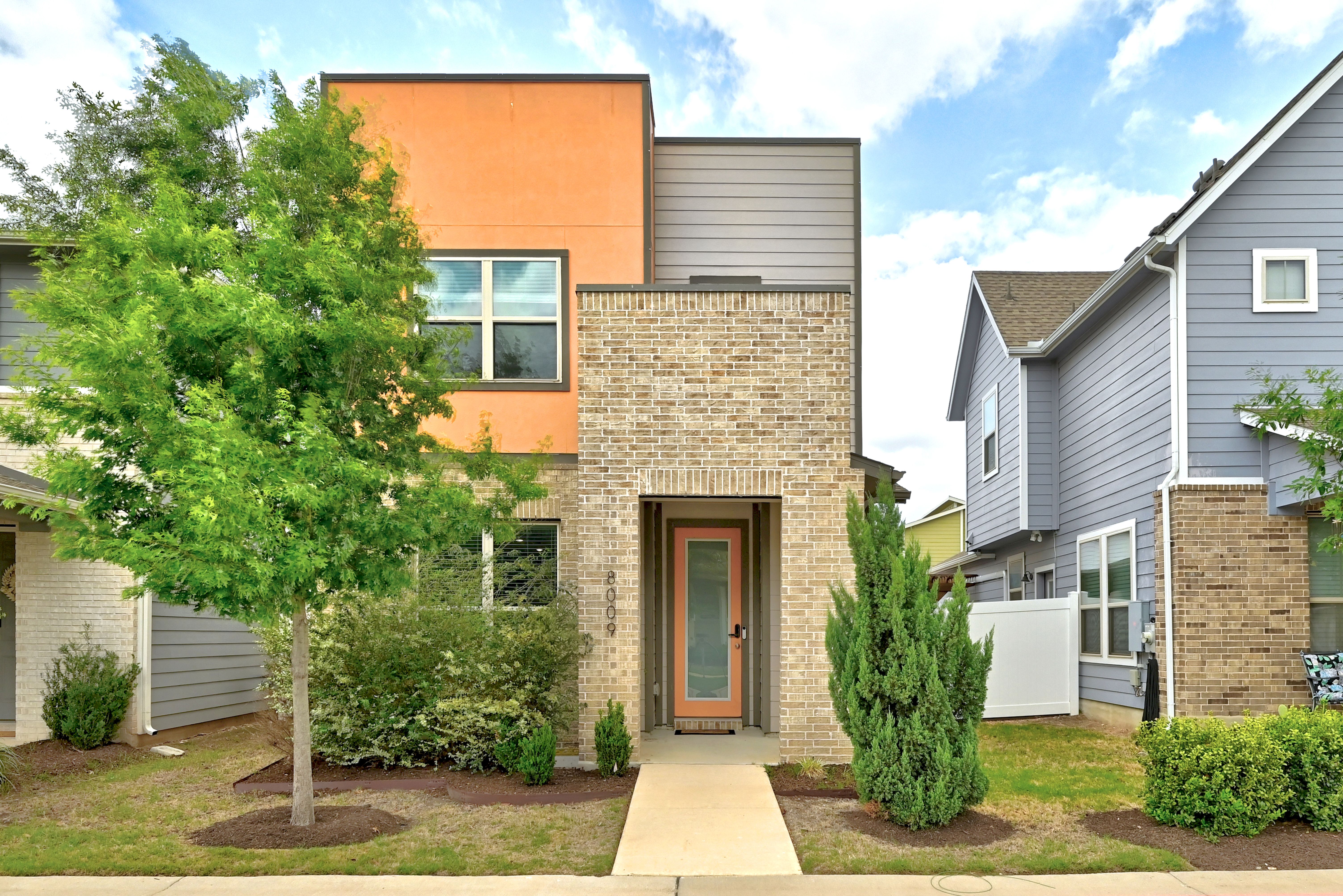  Modern Easton Park Living Step - 物件實景