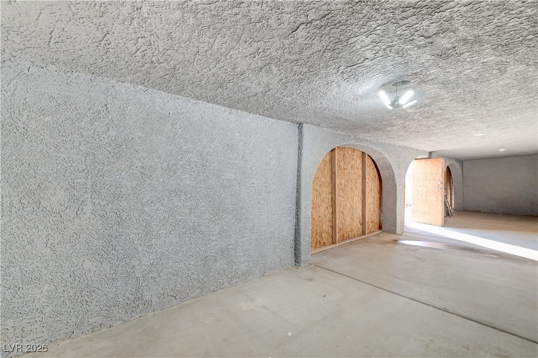 Las Vegas, Nevada, 89122, United States, 5 Bedrooms Bedrooms, ,4 BathroomsBathrooms,Residential,For Sale,2008777